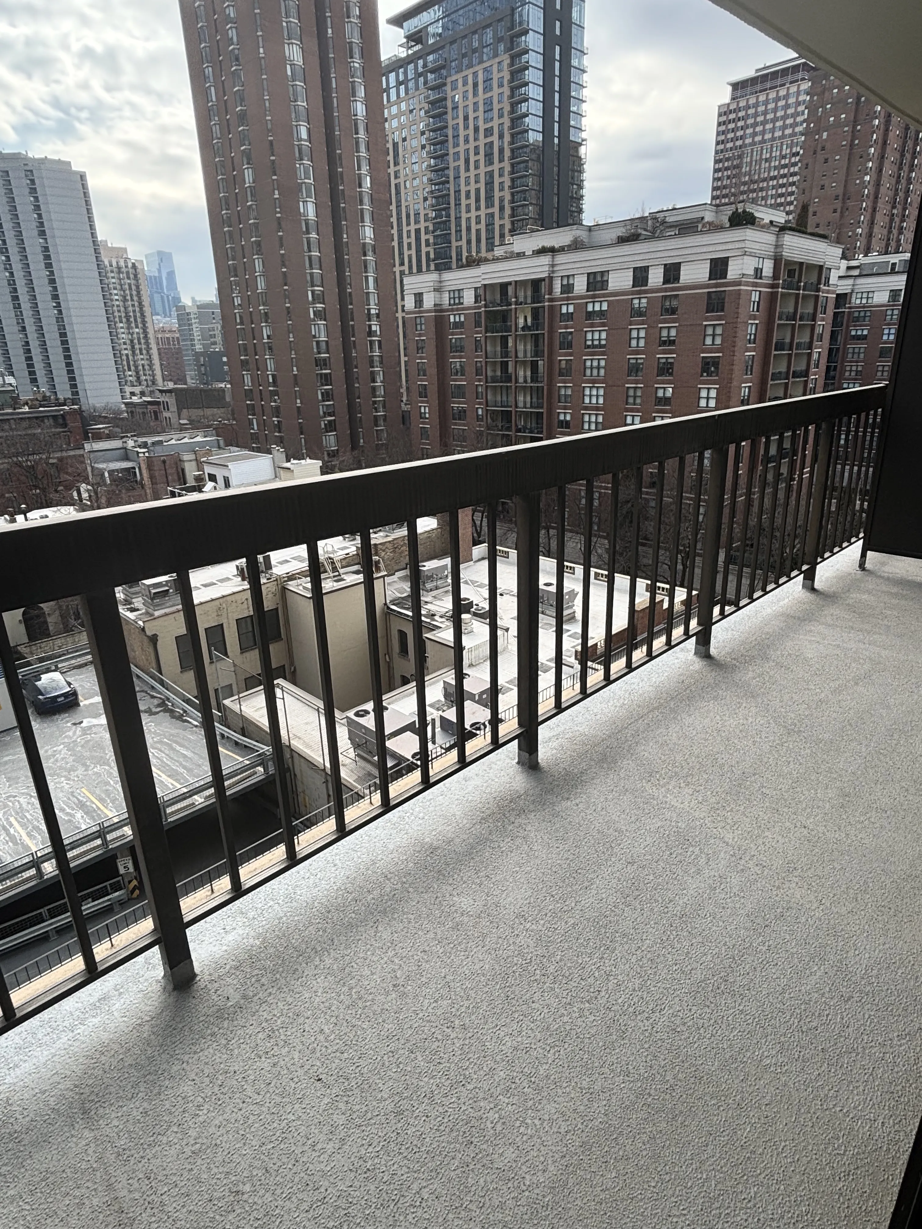 33 W Delaware Pl, ,  60610, USA 60610-unit#9C-Chicago-IL