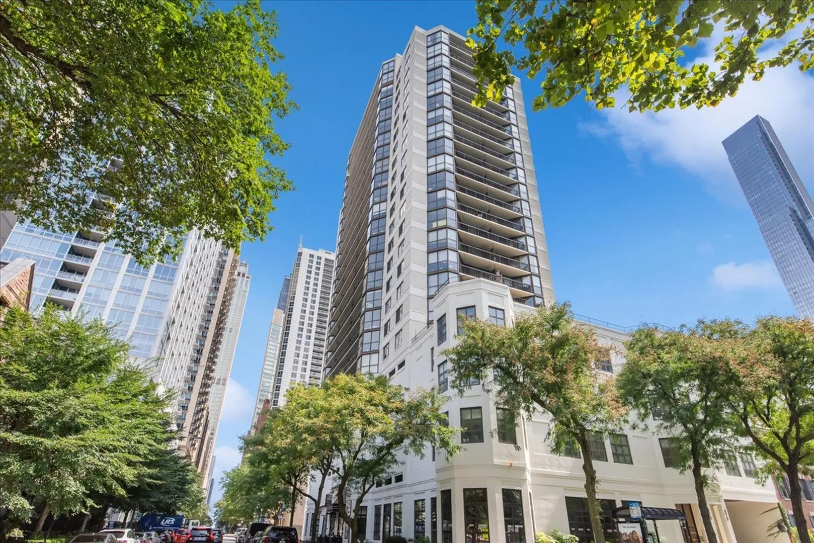 33 W Delaware Pl, , 60610, USA 60610-unit#9C-Chicago-IL