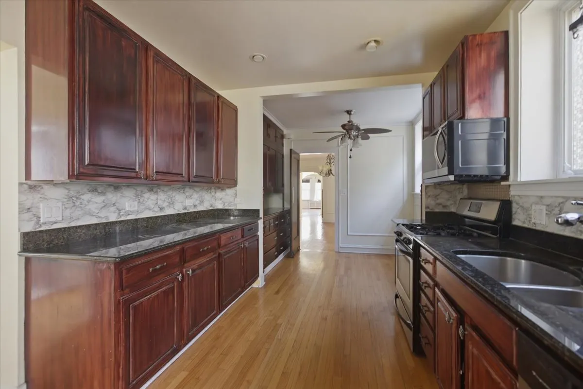 7409 N Claremont Ave, ,  60645, USA 60645-unit#1-Chicago-IL