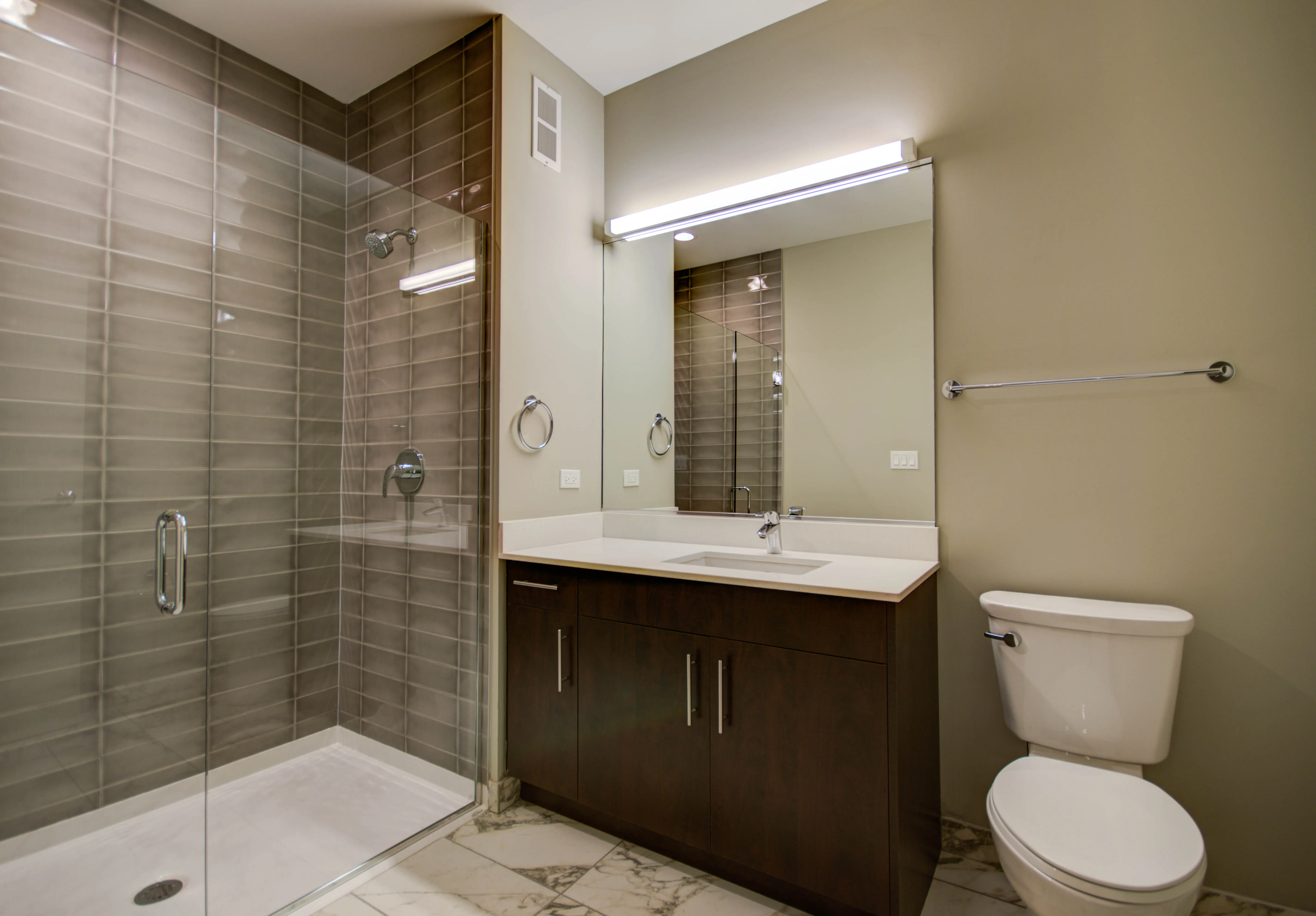 851 W Grand Ave, ,  60642, USA 60642-unit#303-Chicago-IL