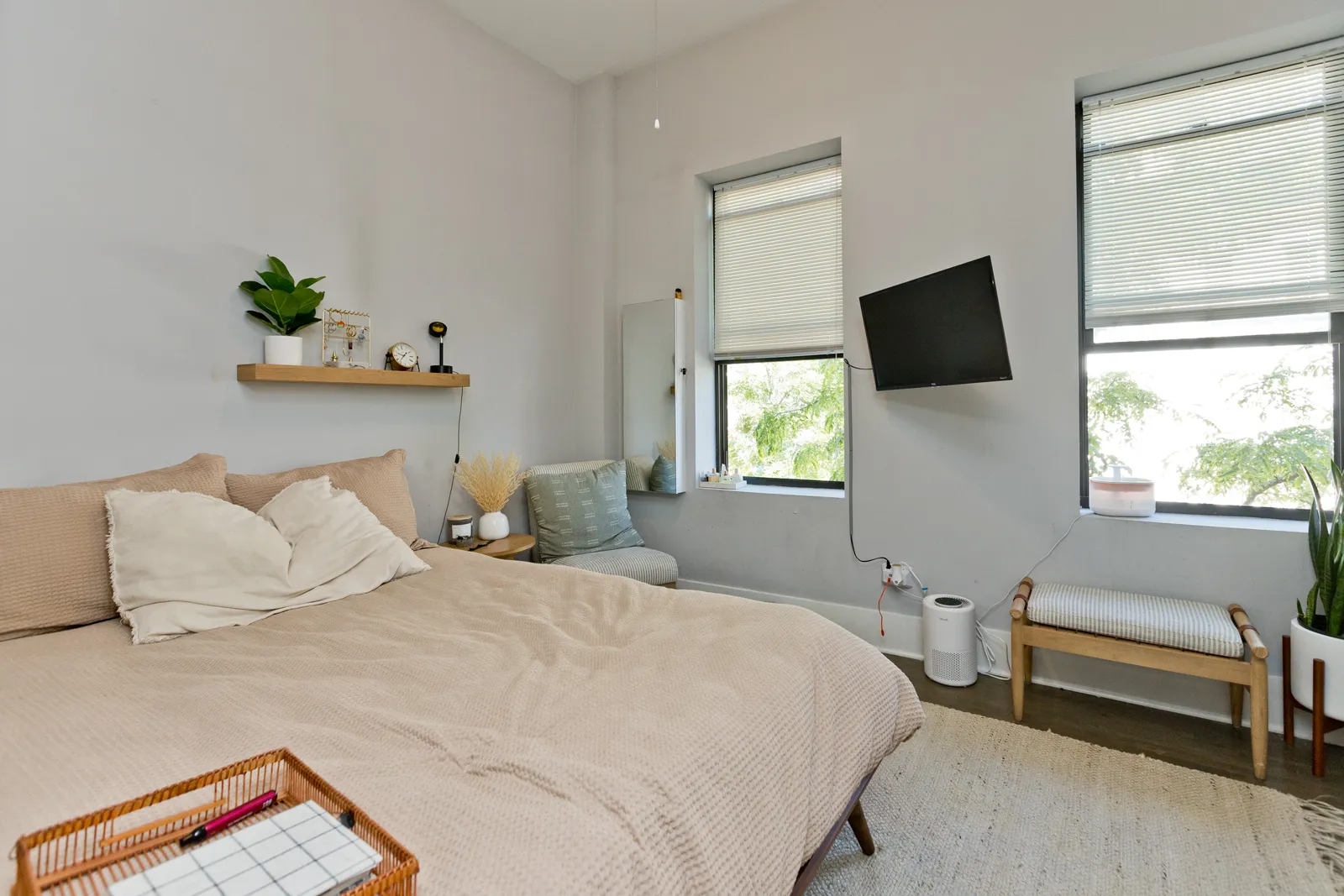 1044 W 18th St, ,  60608, USA 60608-unit#2R-Chicago-IL