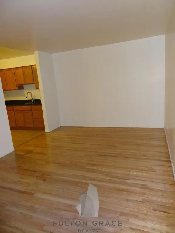 5909 N Kenmore Ave, ,  60660, USA 60660-unit#207-Chicago-IL