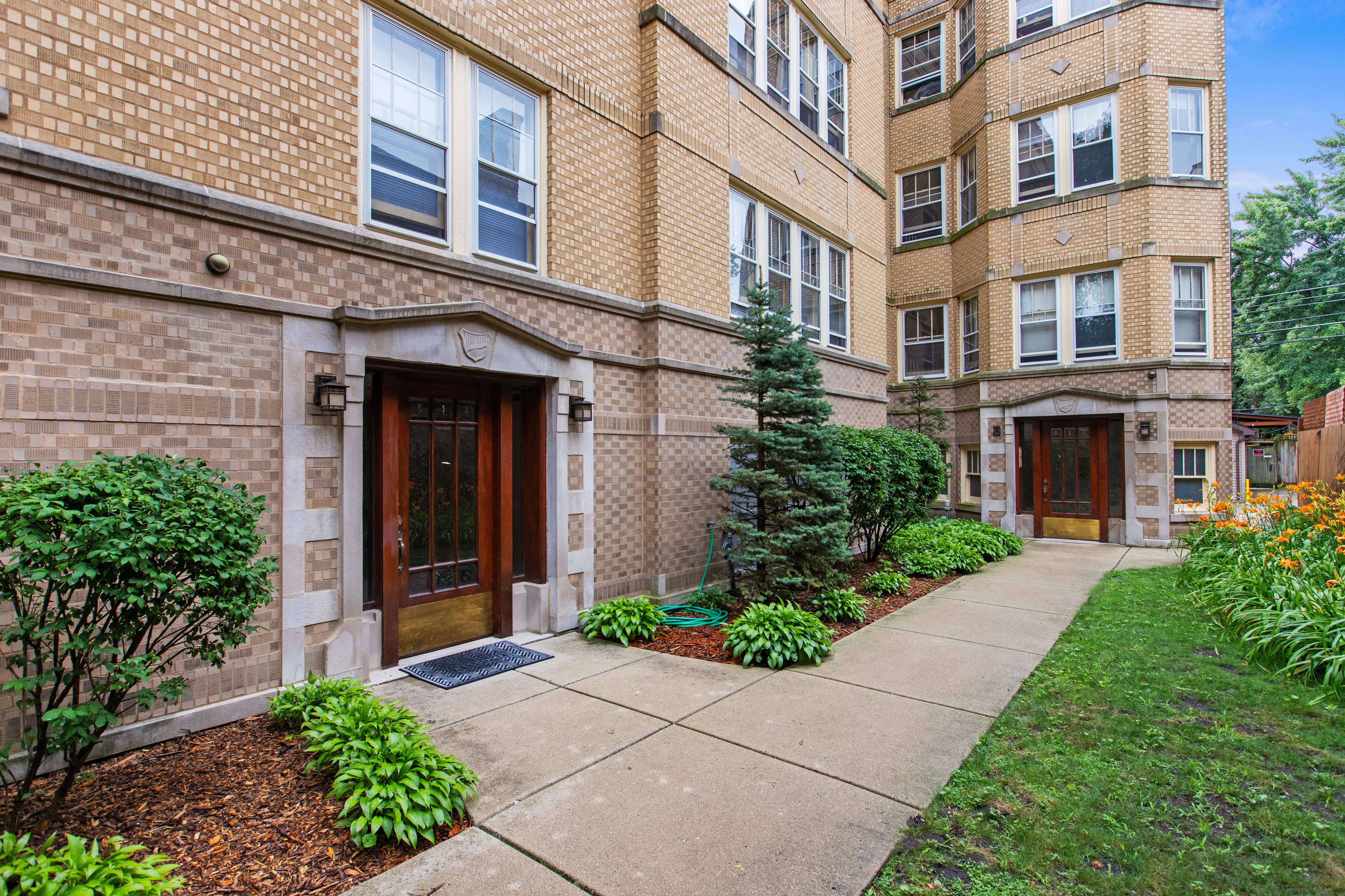 814 Mulford St, ,  60202, USA 60202-unit#1F-Evanston-IL