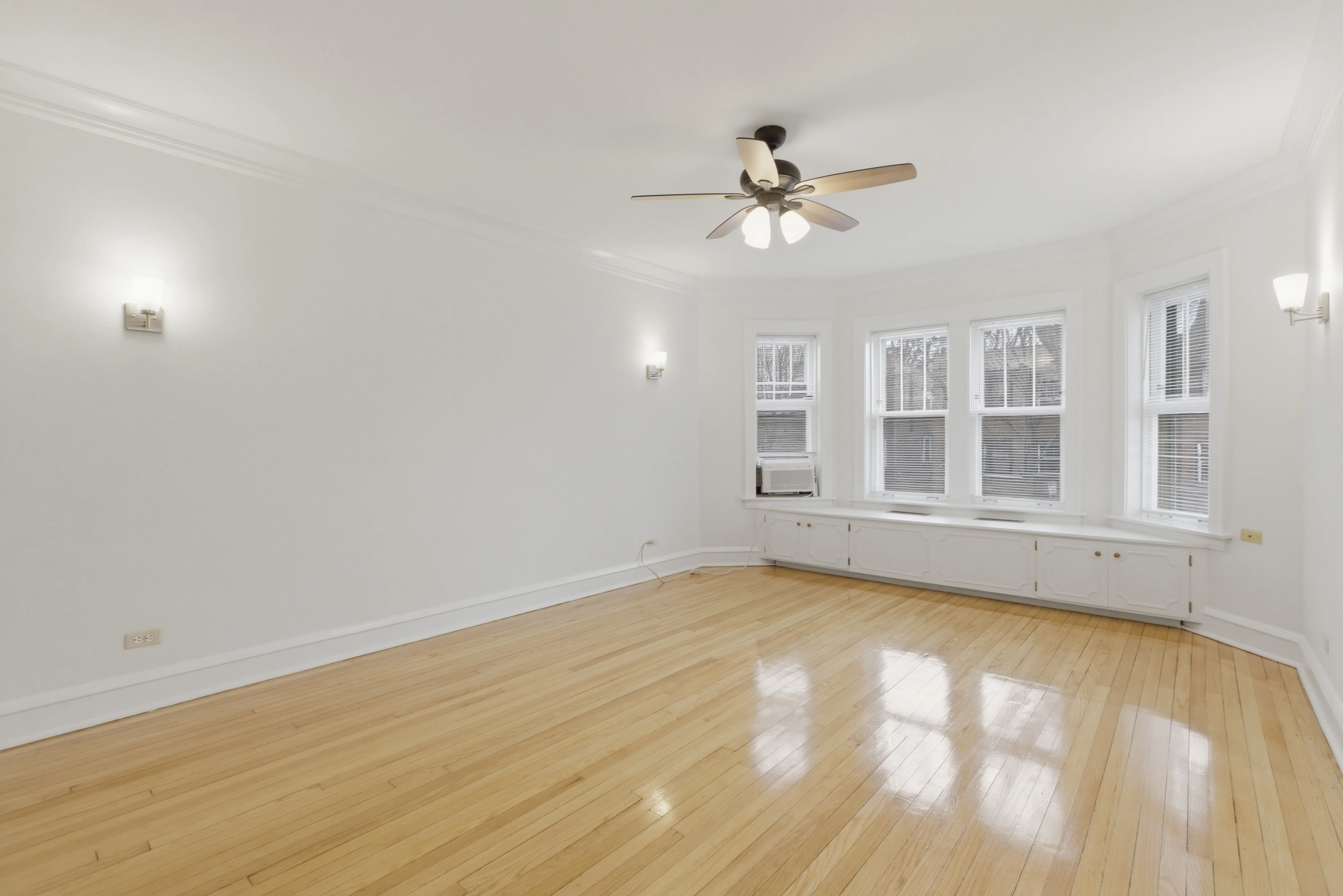 814 Mulford St, ,  60202, USA 60202-unit#1F-Evanston-IL