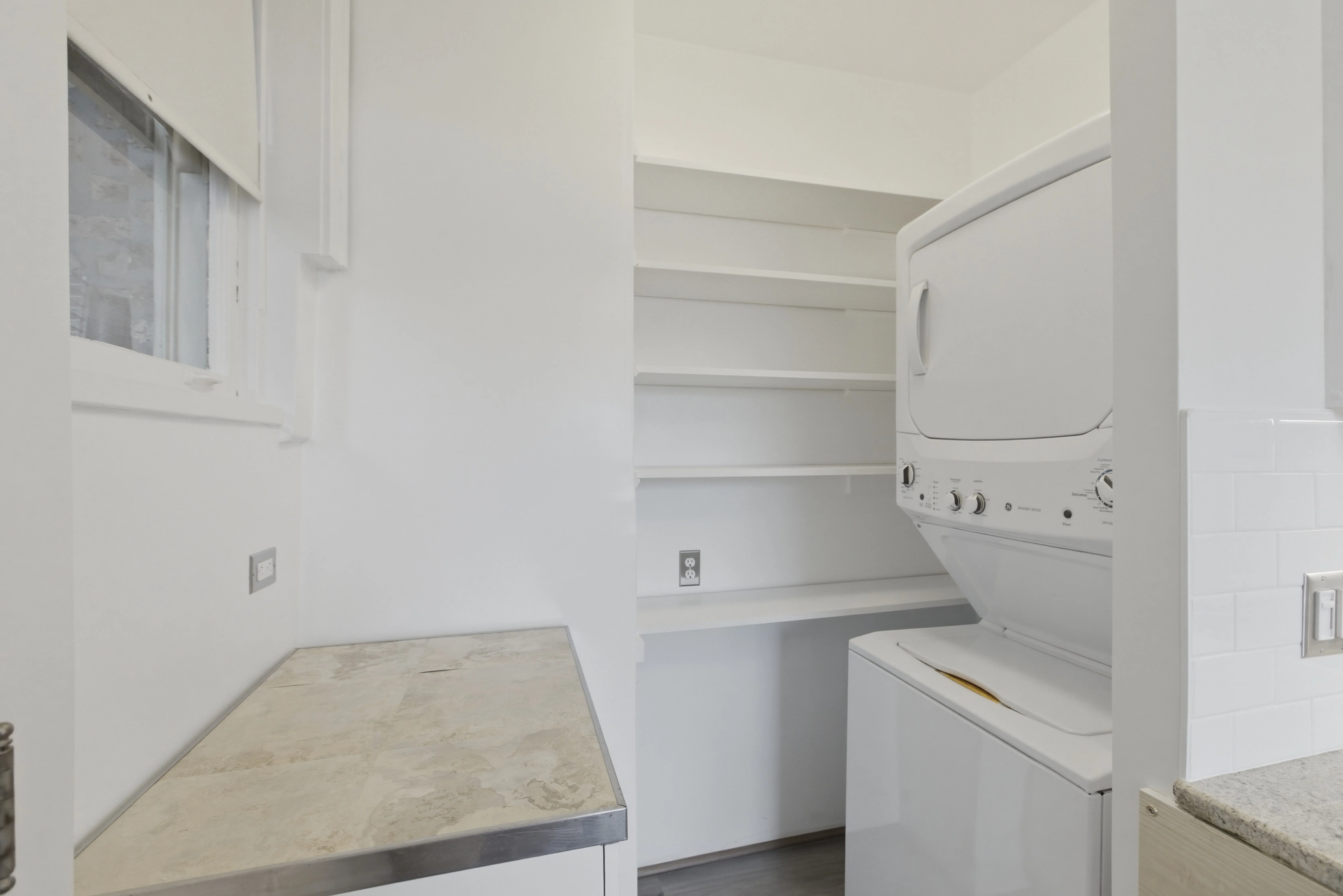 814 Mulford St, ,  60202, USA 60202-unit#1F-Evanston-IL