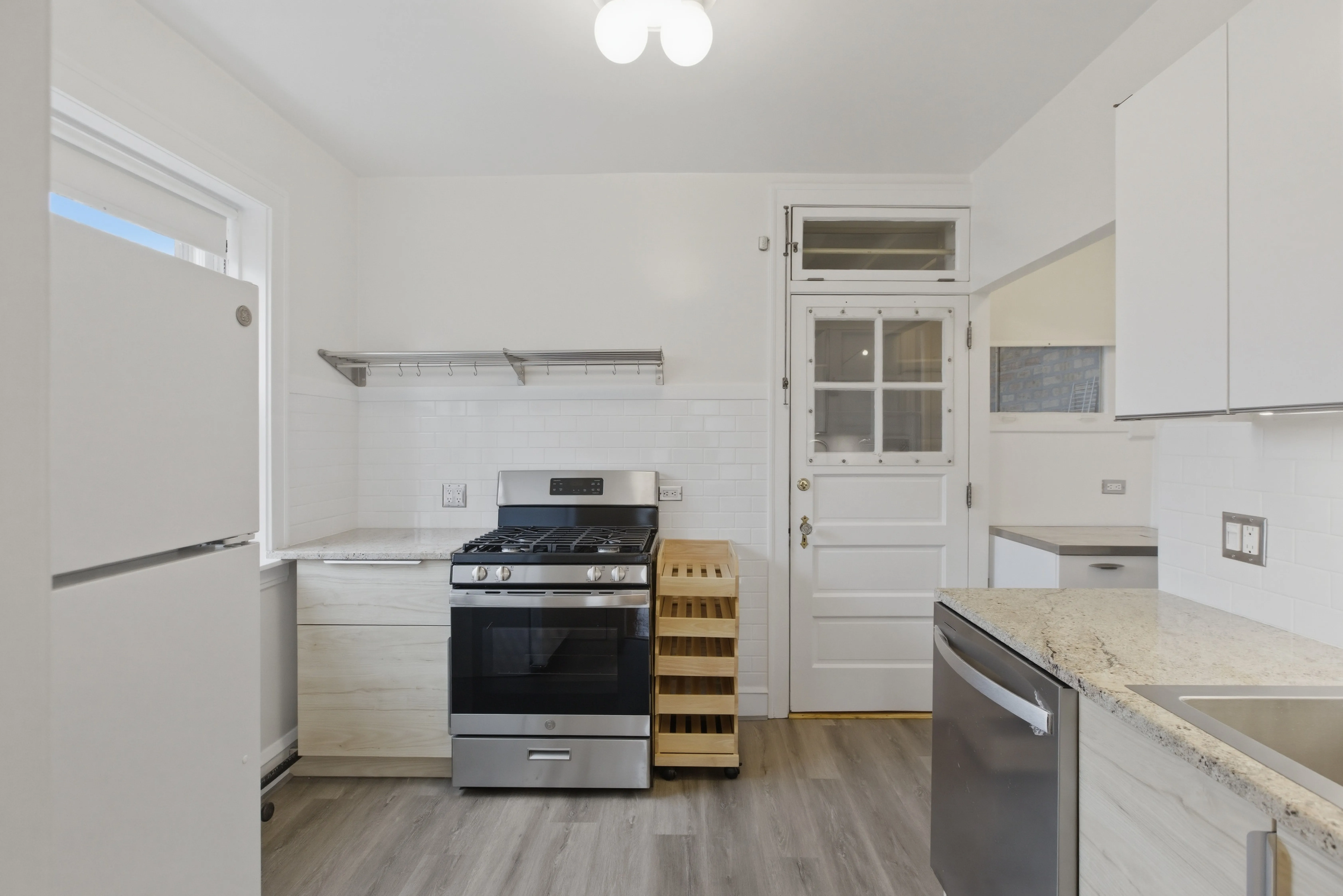 814 Mulford St, ,  60202, USA 60202-unit#1F-Evanston-IL