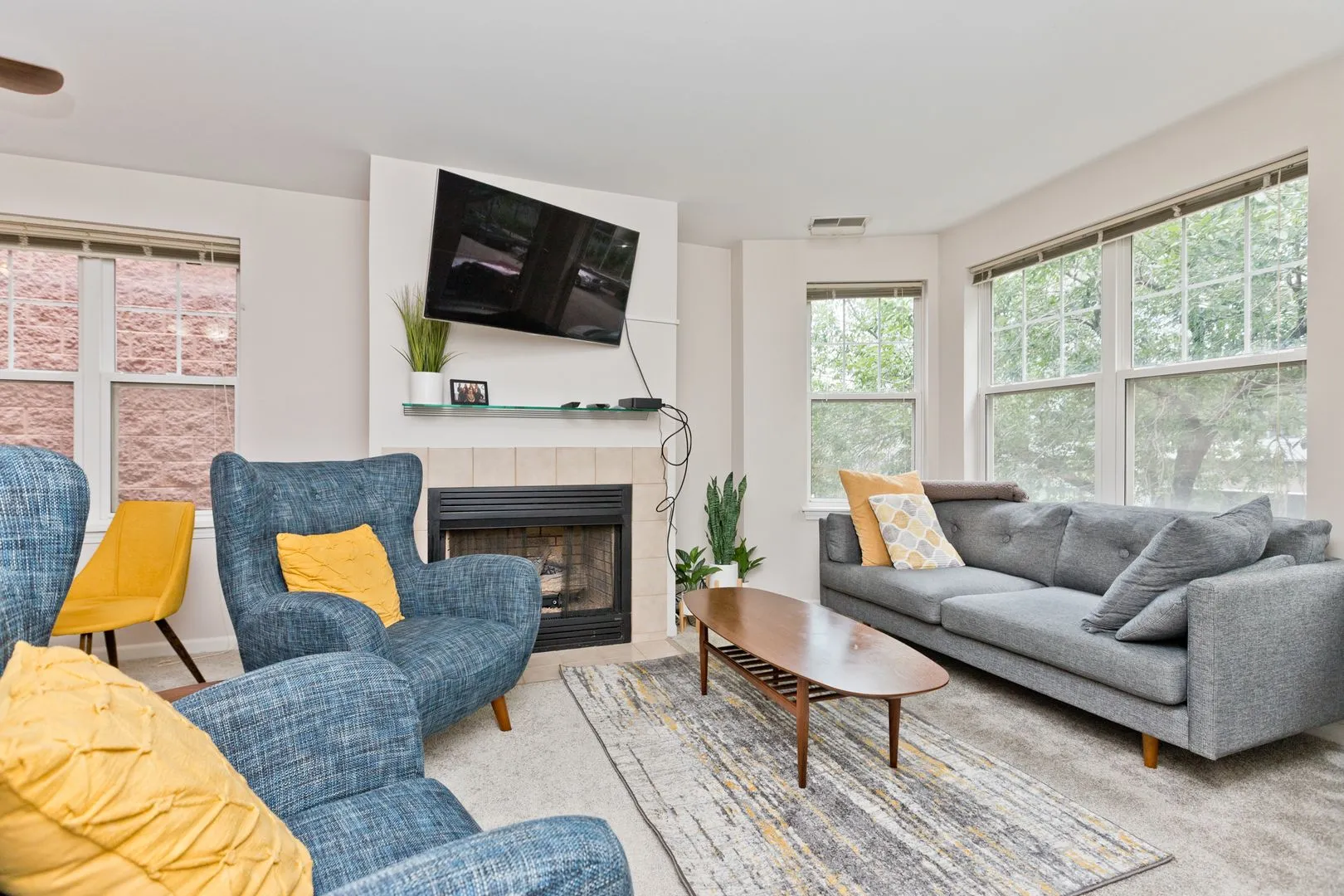 1156 N Howe St, ,  60610, USA 60610-unit#B-Chicago-IL