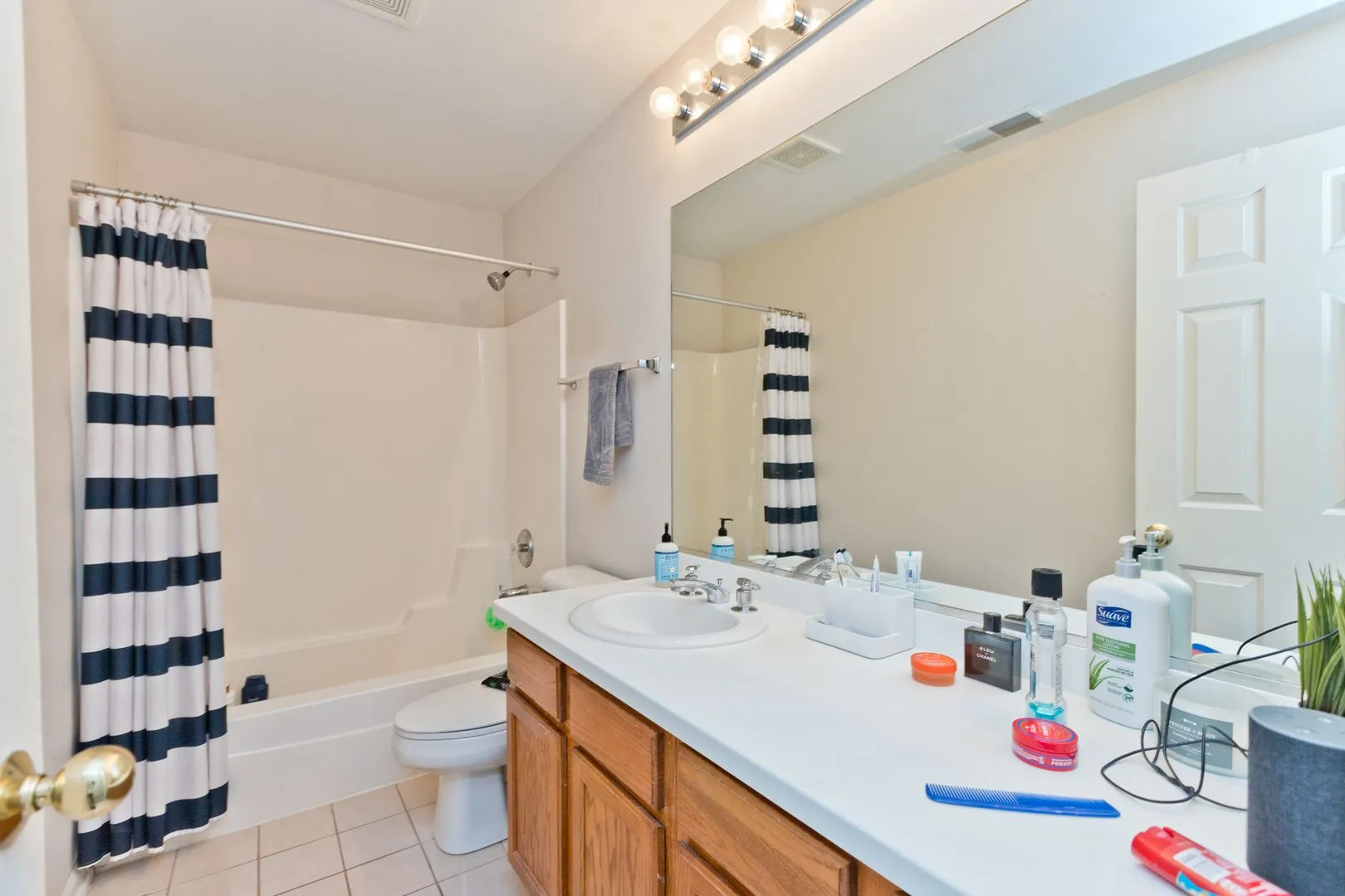 1156 N Howe St, ,  60610, USA 60610-unit#B-Chicago-IL