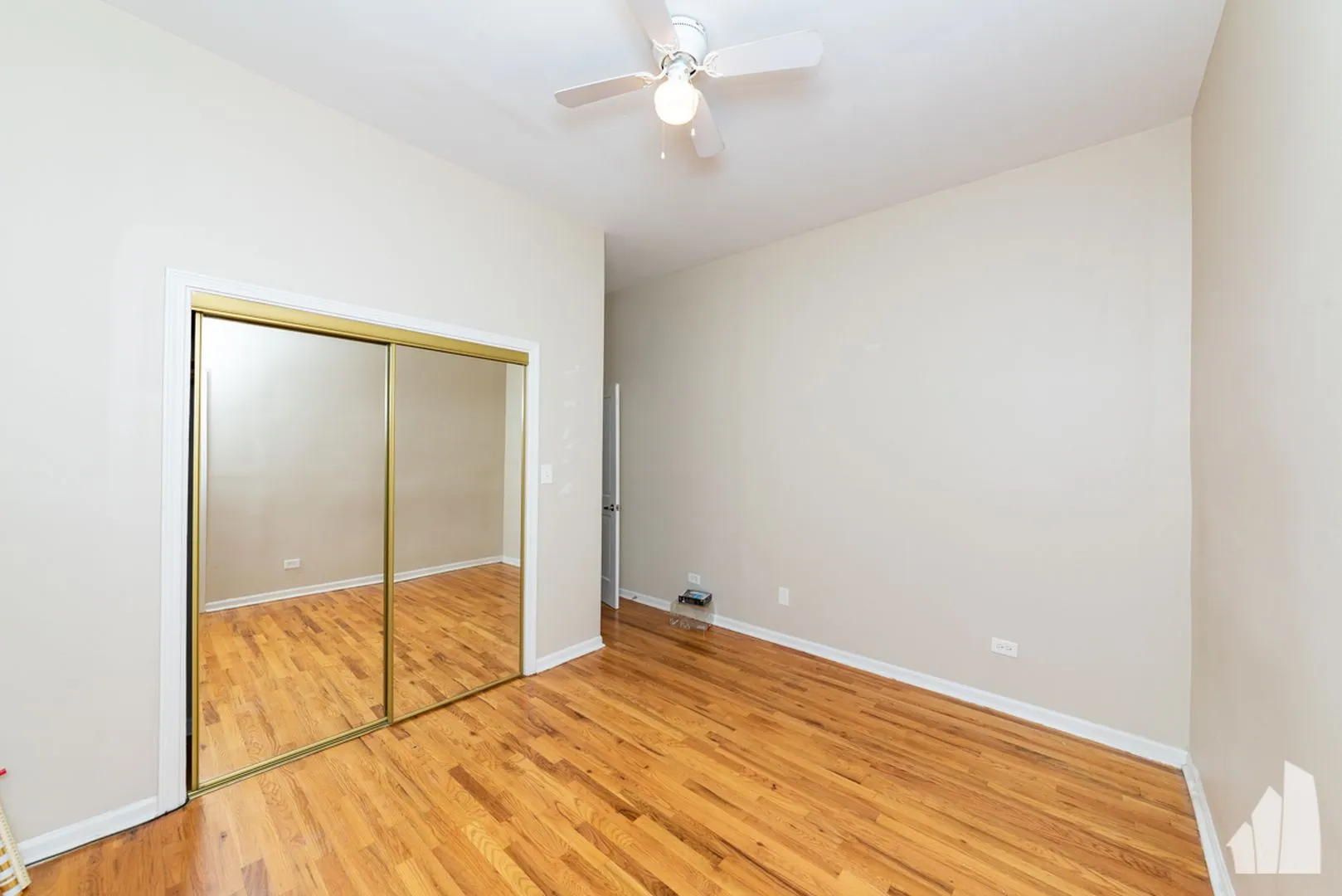 1431 W Belmont Ave, ,  60657, USA 60657-unit#1F-Chicago-IL