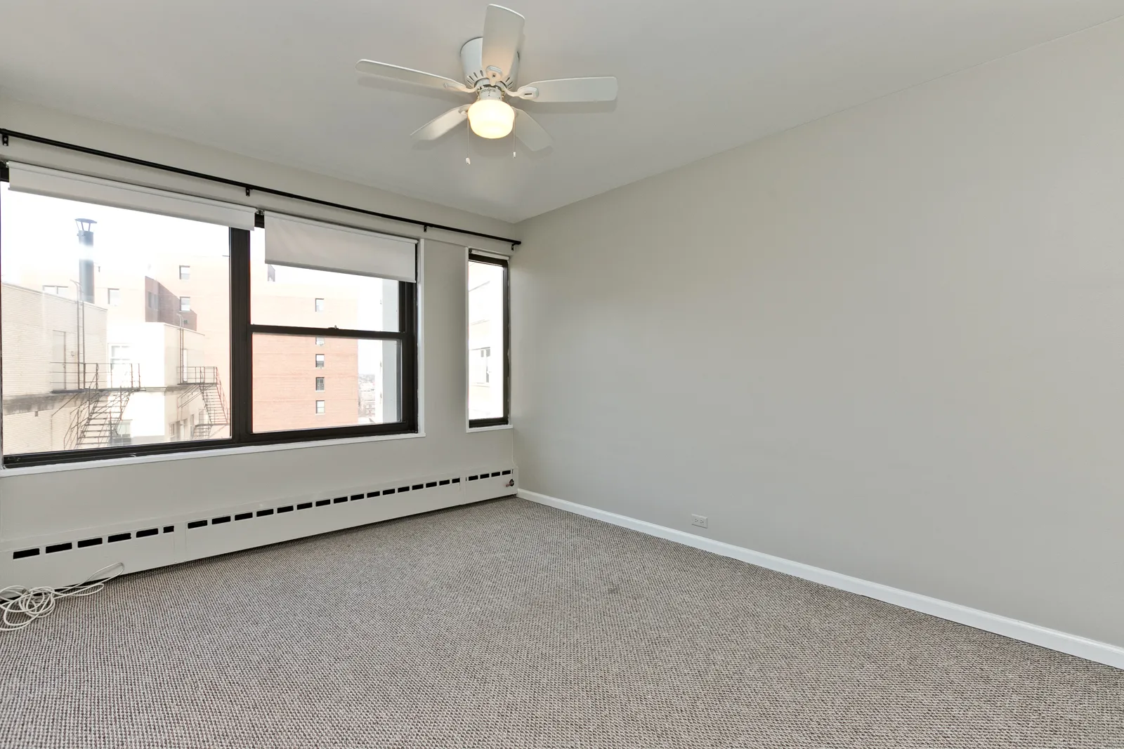 3410 N Lake Shore Dr, ,  60657, USA 60657-unit#14F-Chicago-IL