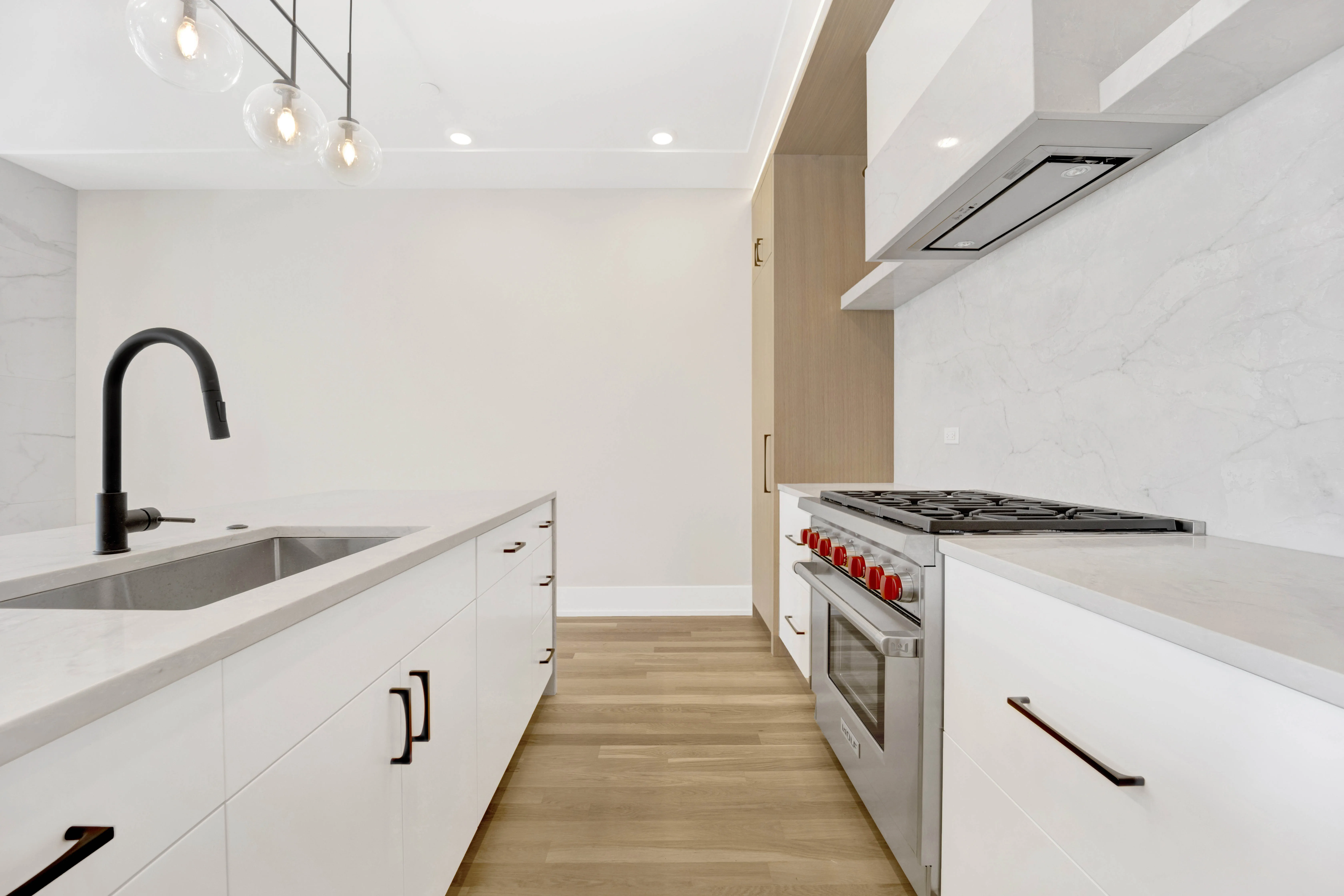 3352 N Ashland Ave, ,  60657, USA 60657-unit#2S-Chicago-IL