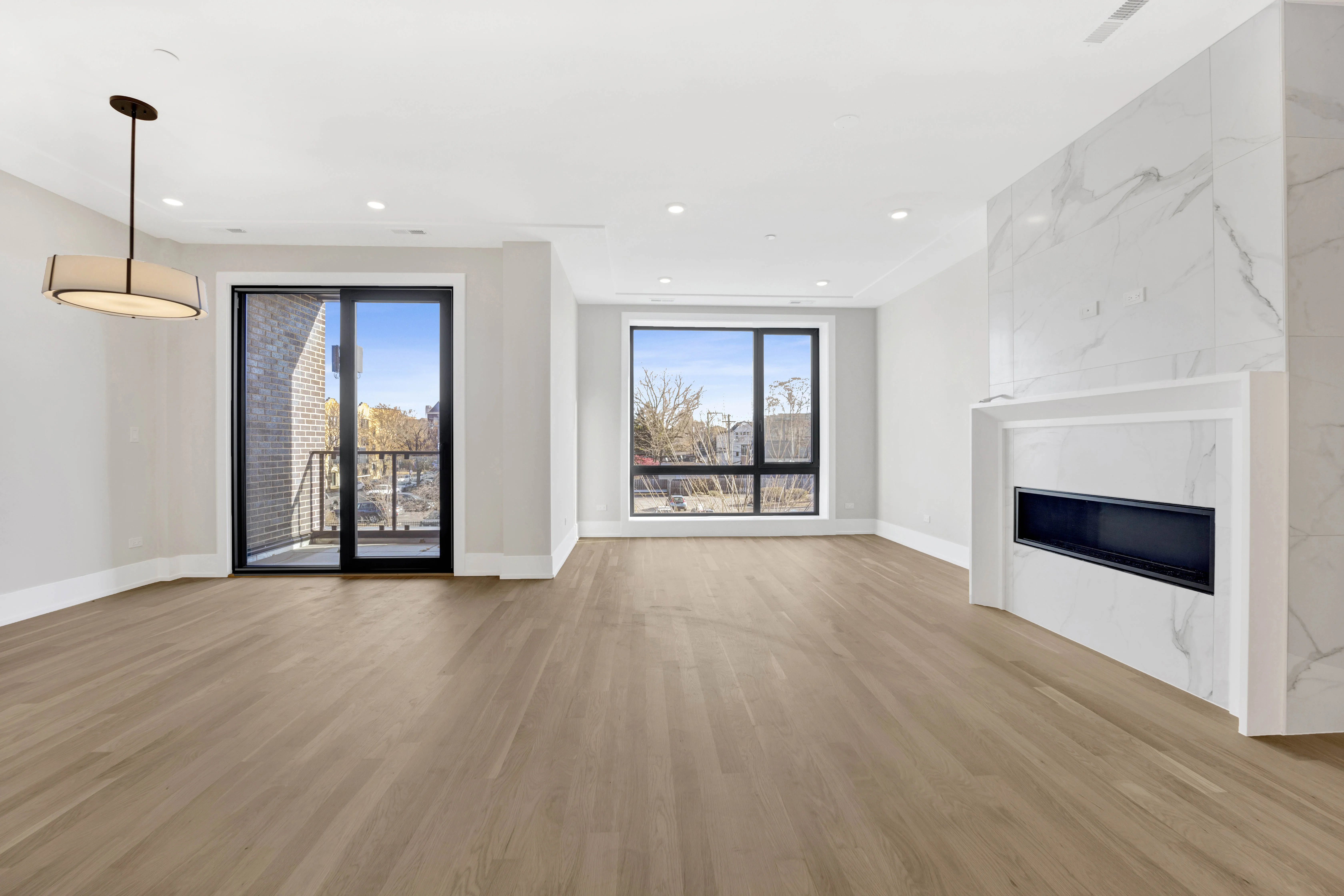 3352 N Ashland Ave, ,  60657, USA 60657-unit#2S-Chicago-IL