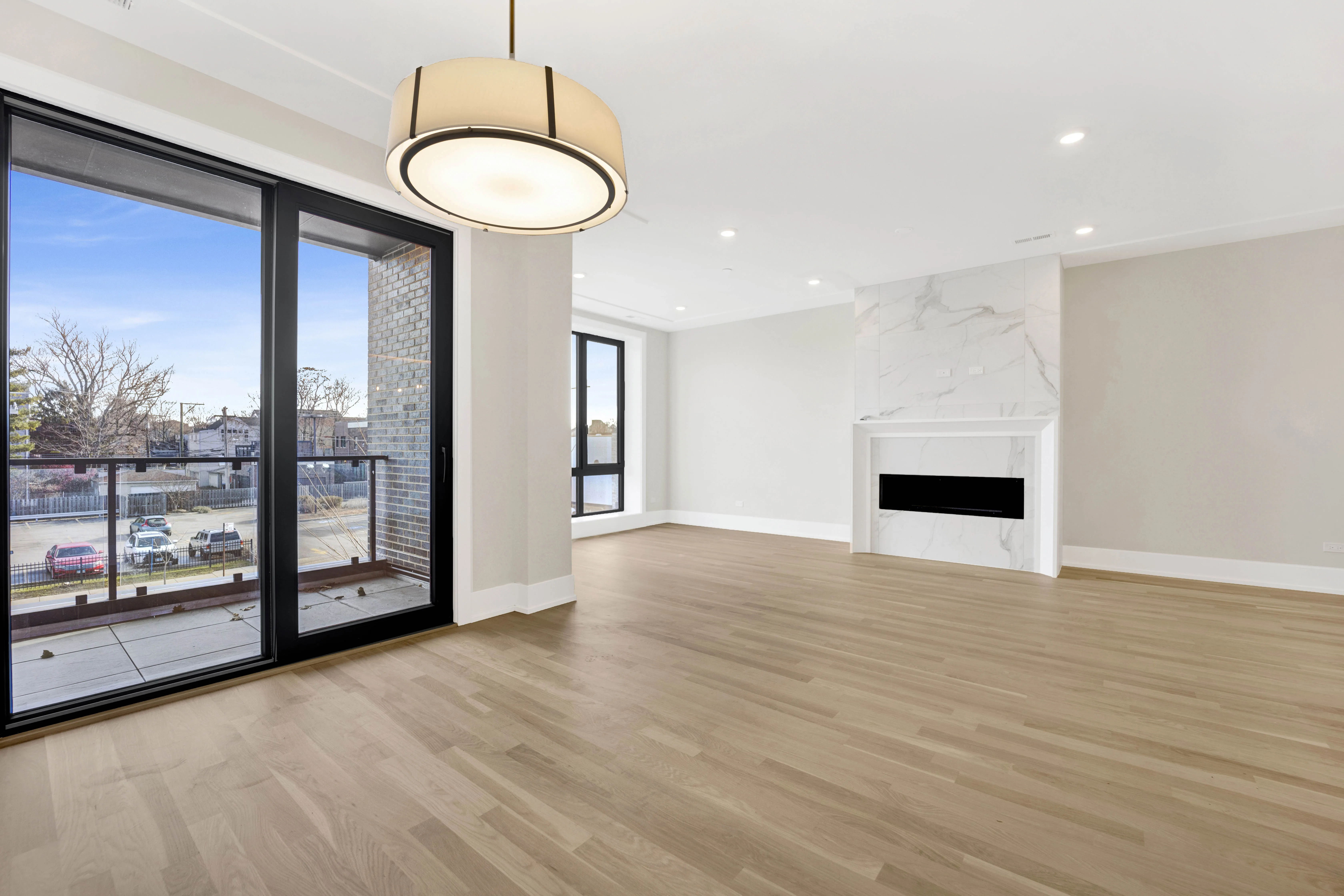 3352 N Ashland Ave, ,  60657, USA 60657-unit#2S-Chicago-IL