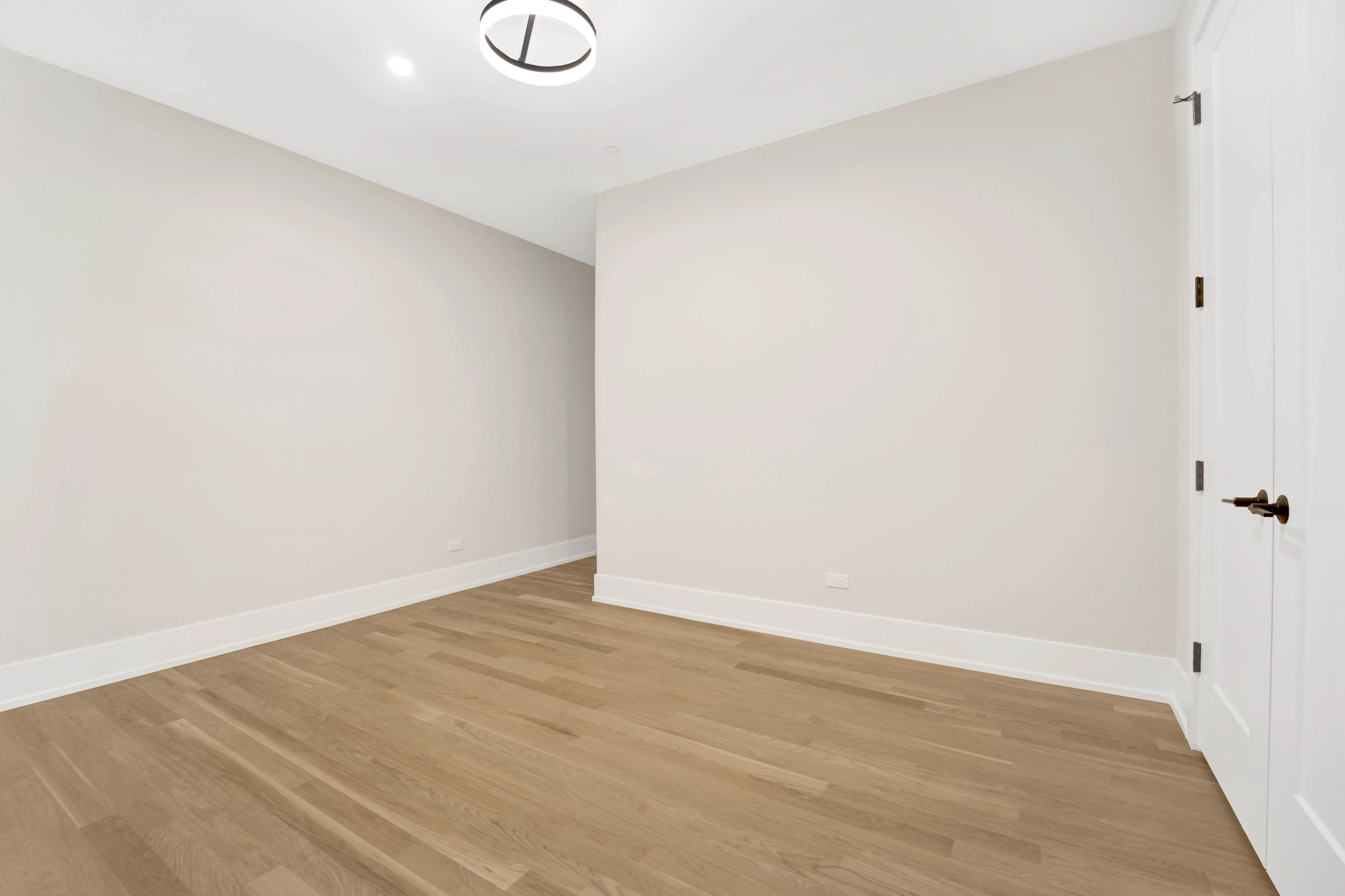 3352 N Ashland Ave, ,  60657, USA 60657-unit#2S-Chicago-IL