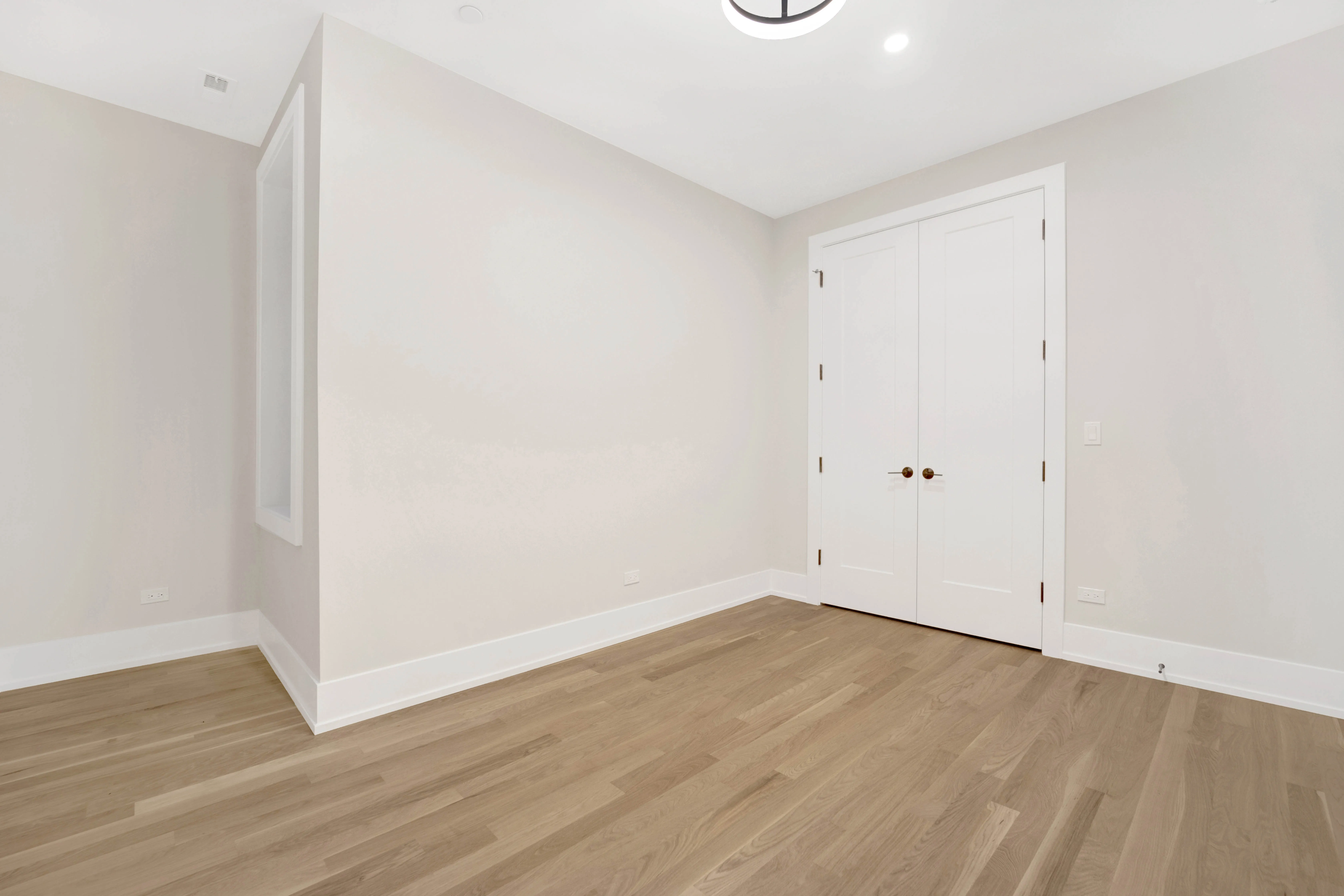 3352 N Ashland Ave, ,  60657, USA 60657-unit#2S-Chicago-IL