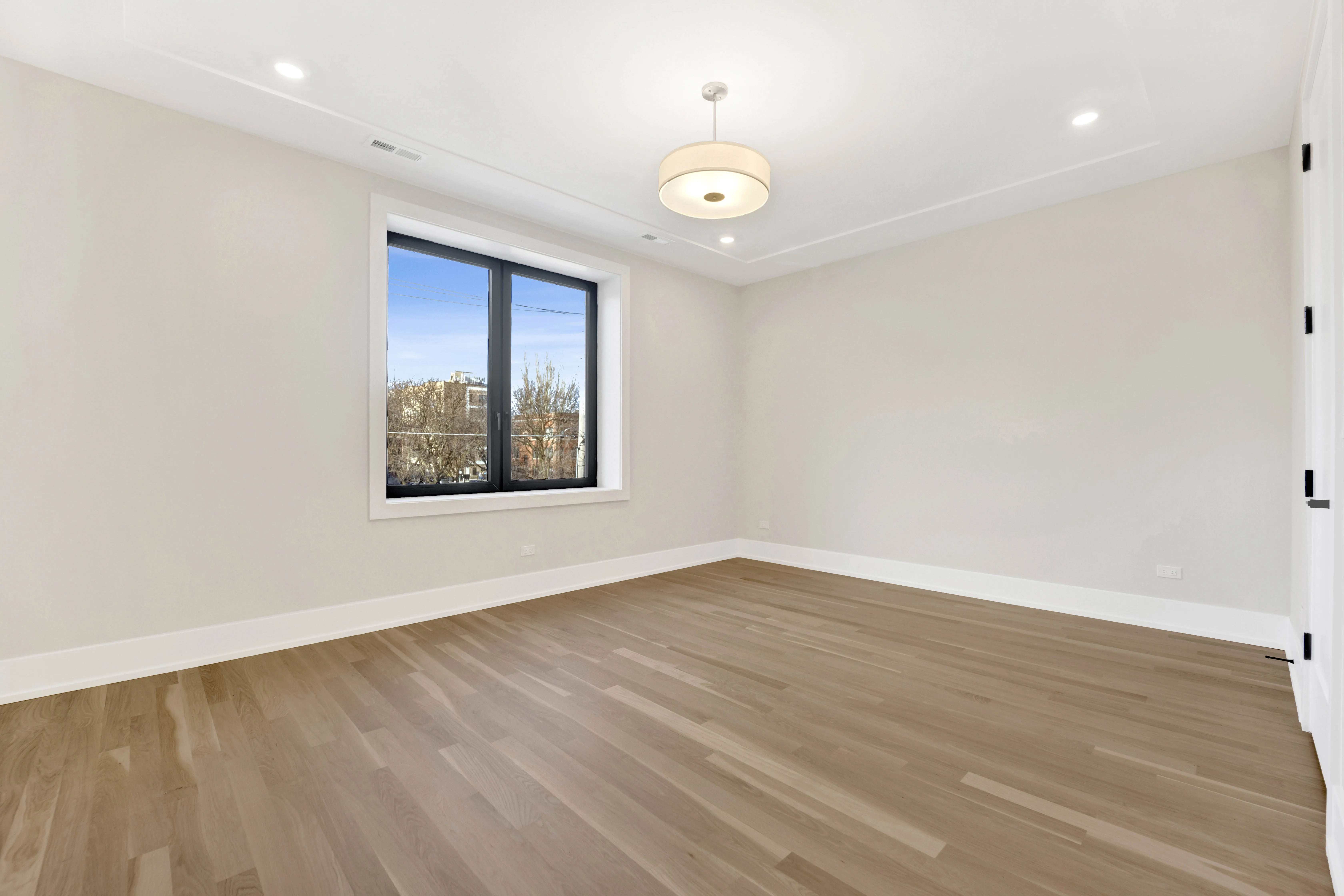 3352 N Ashland Ave, ,  60657, USA 60657-unit#2S-Chicago-IL