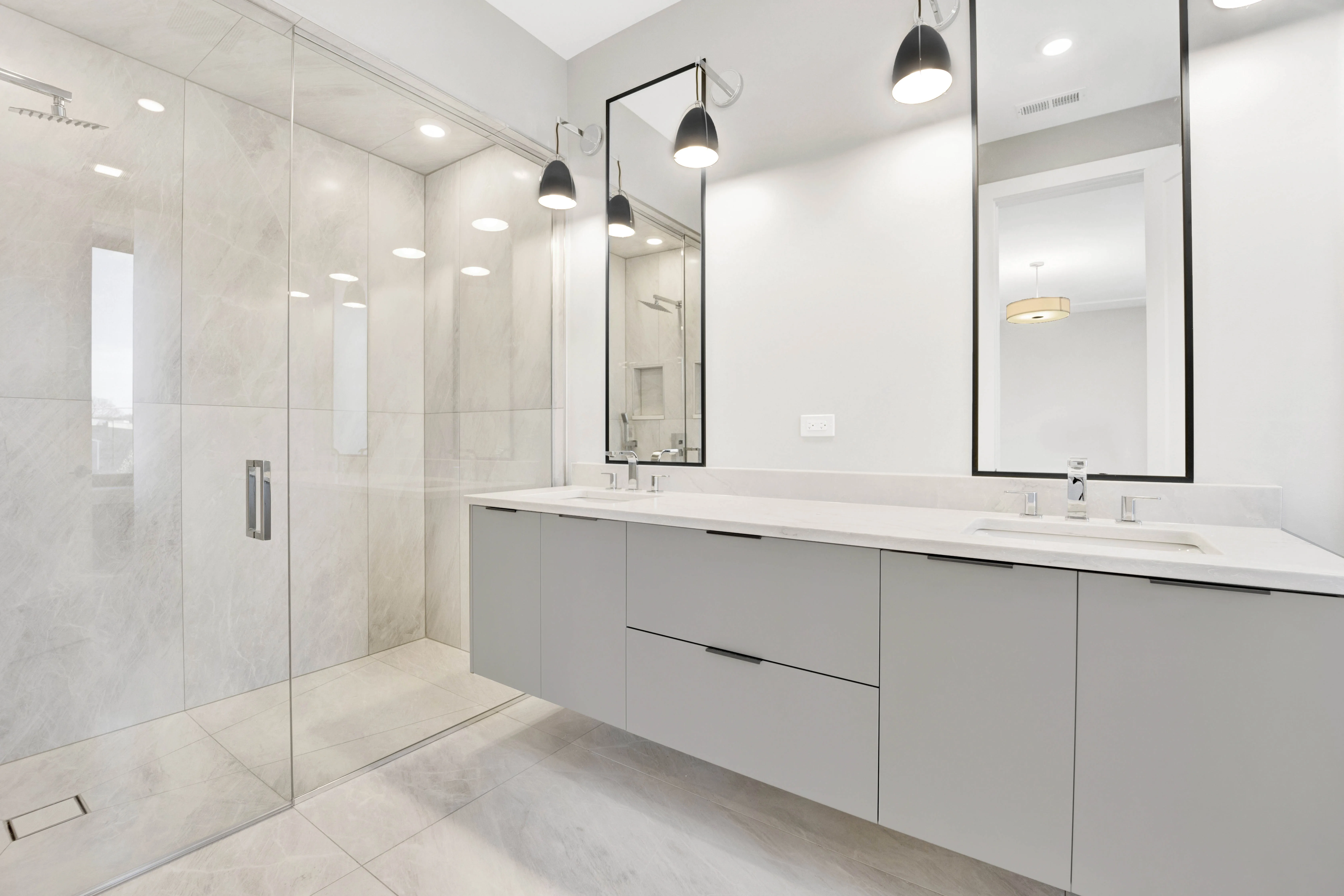 3352 N Ashland Ave, ,  60657, USA 60657-unit#2S-Chicago-IL
