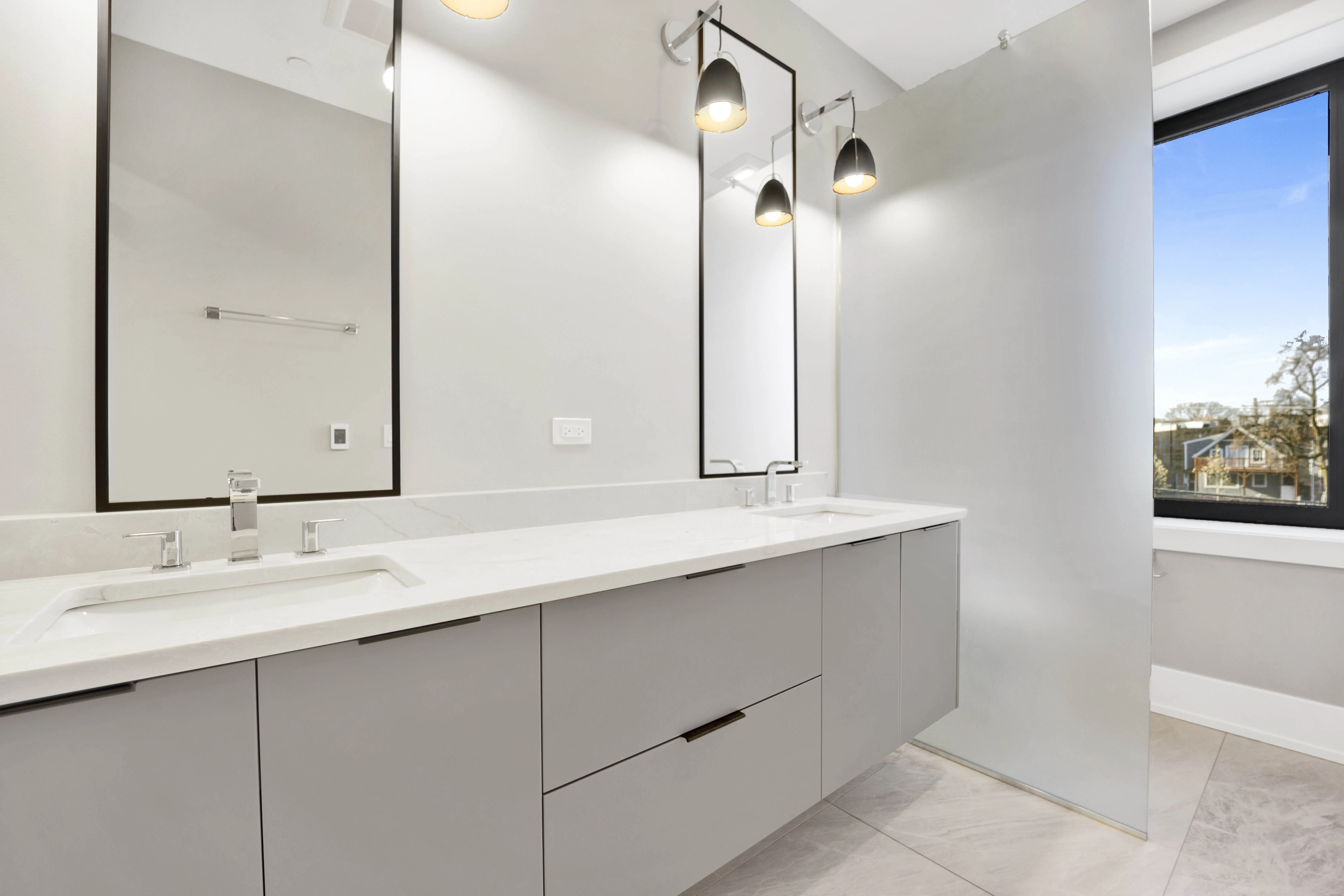 3352 N Ashland Ave, ,  60657, USA 60657-unit#2S-Chicago-IL