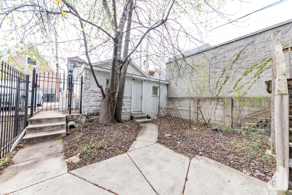 1016 S Oakley Blvd, ,  60612, USA 60612-unit#1-Chicago-IL