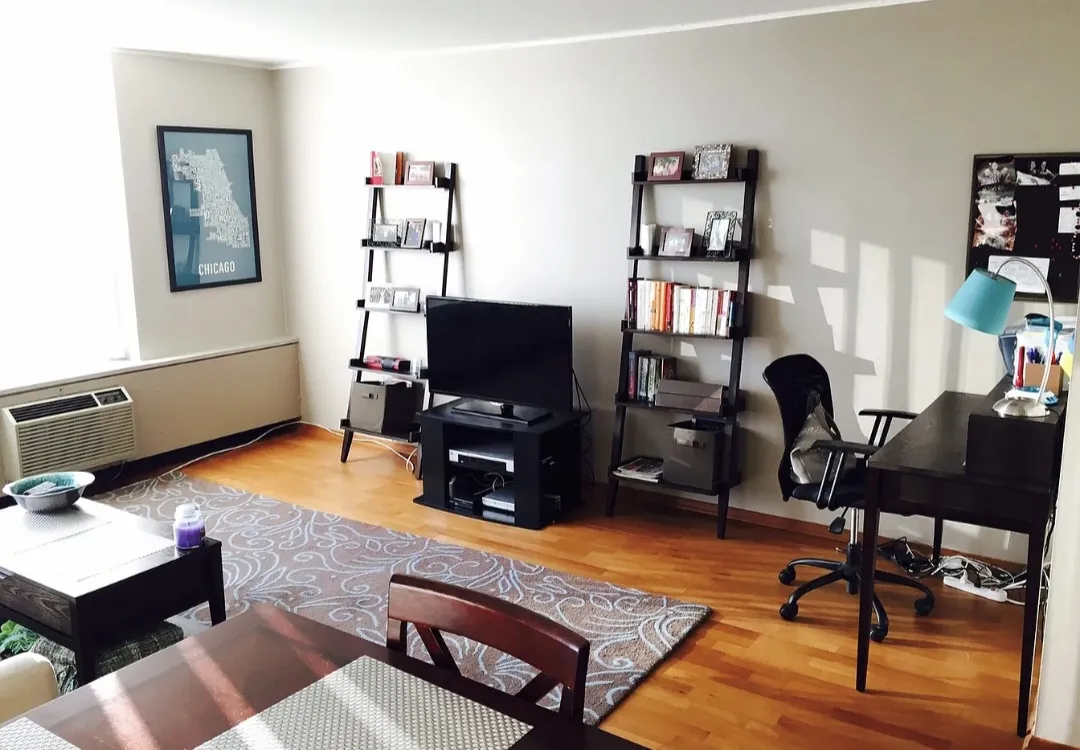 70 W Burton Pl, , 60610, USA 60610-unit#1608-Chicago-IL