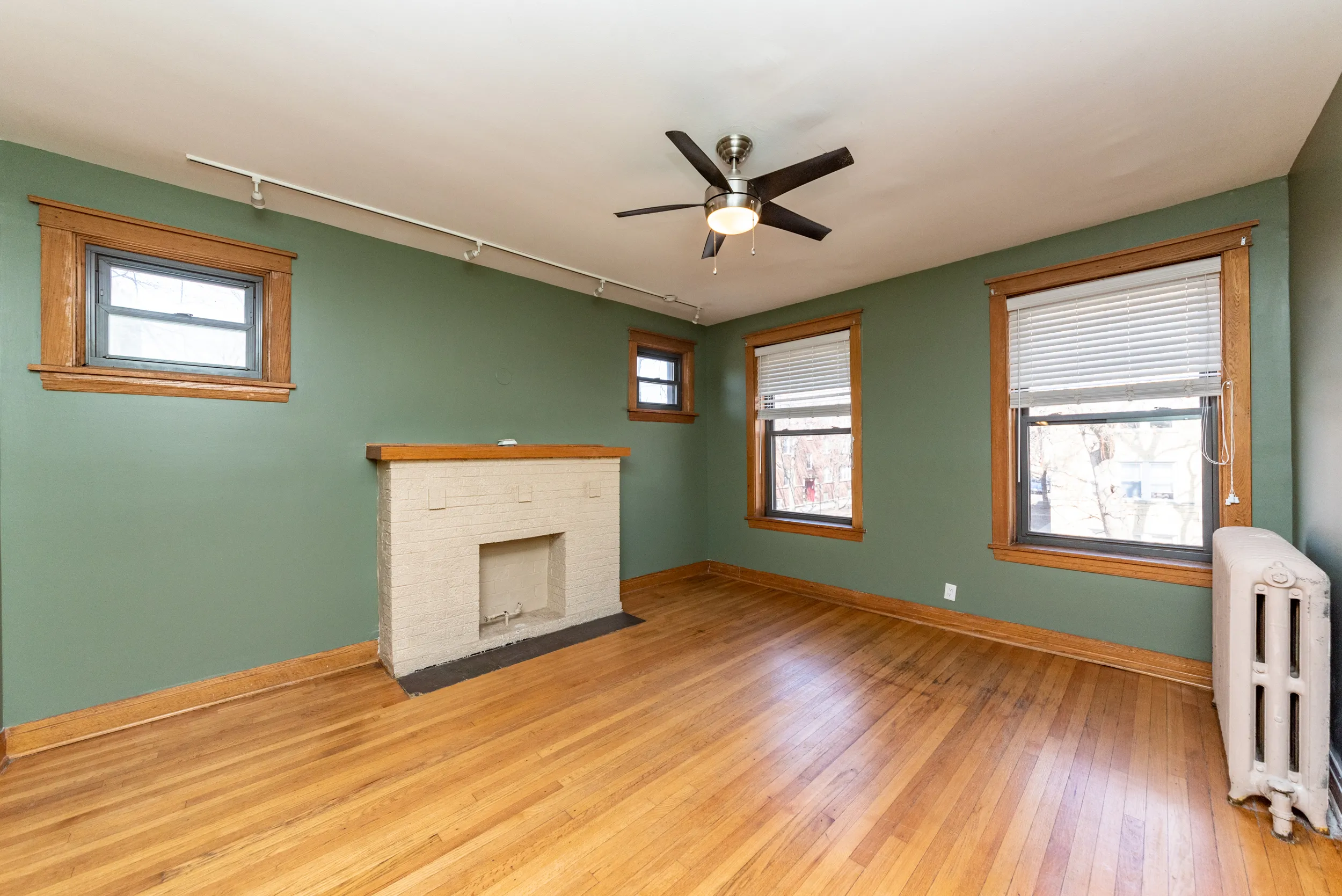4255 N Campbell Ave, ,  60618, USA 60618-unit#2N-Chicago-IL
