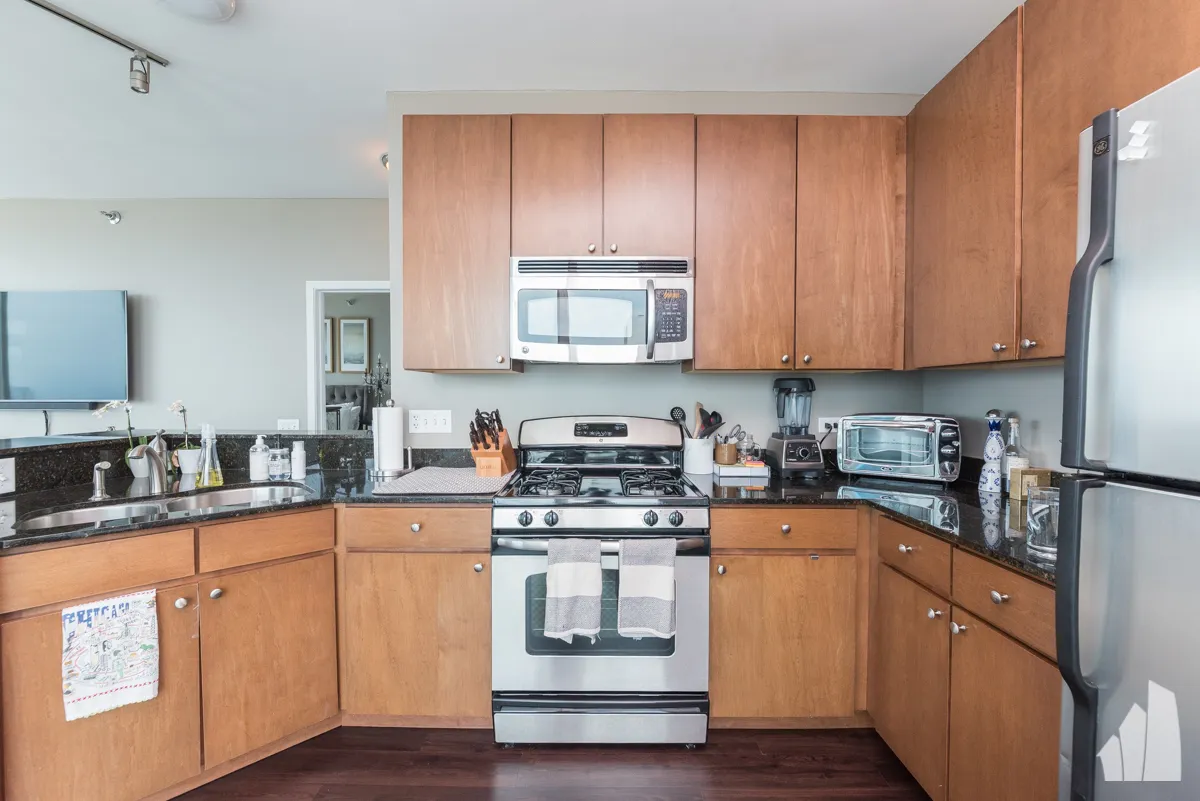 757 N Orleans St, ,  60654, USA 60654-unit#2009-Chicago-IL