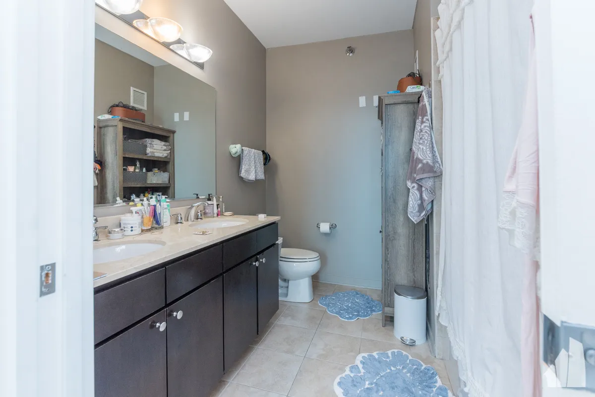 757 N Orleans St, ,  60654, USA 60654-unit#2009-Chicago-IL