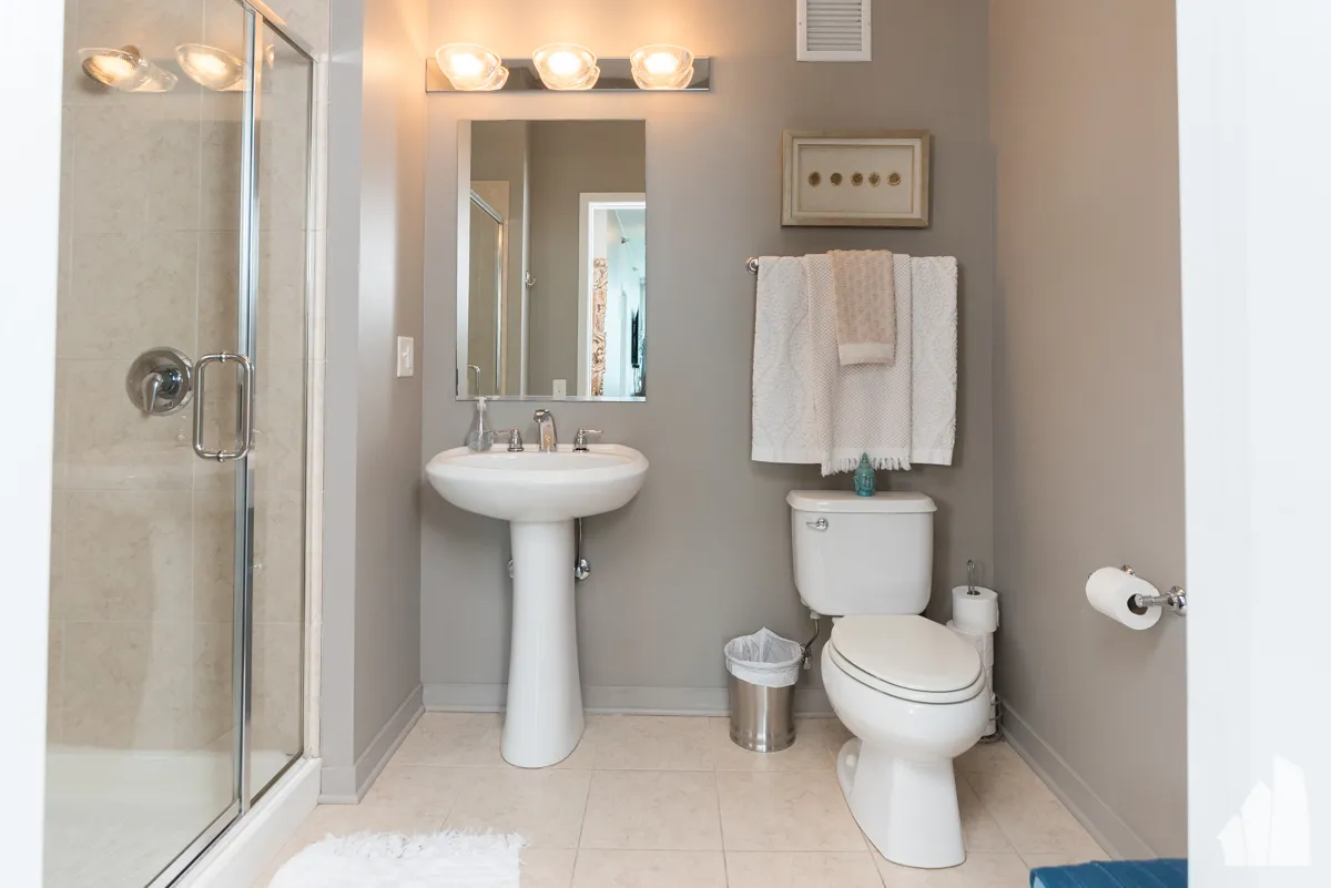 757 N Orleans St, ,  60654, USA 60654-unit#2009-Chicago-IL