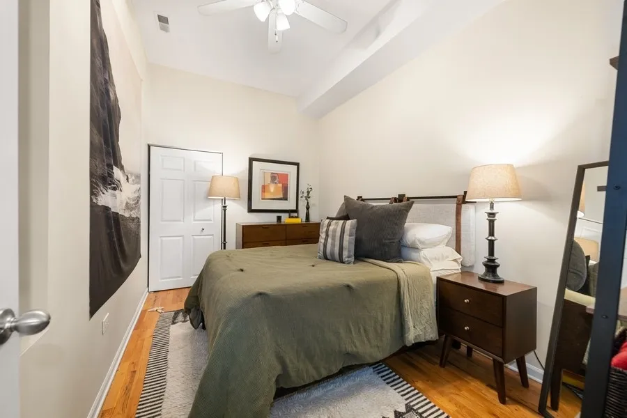 2246 N Magnolia Ave, , 60614, USA 60614-unit#1R-Chicago-IL