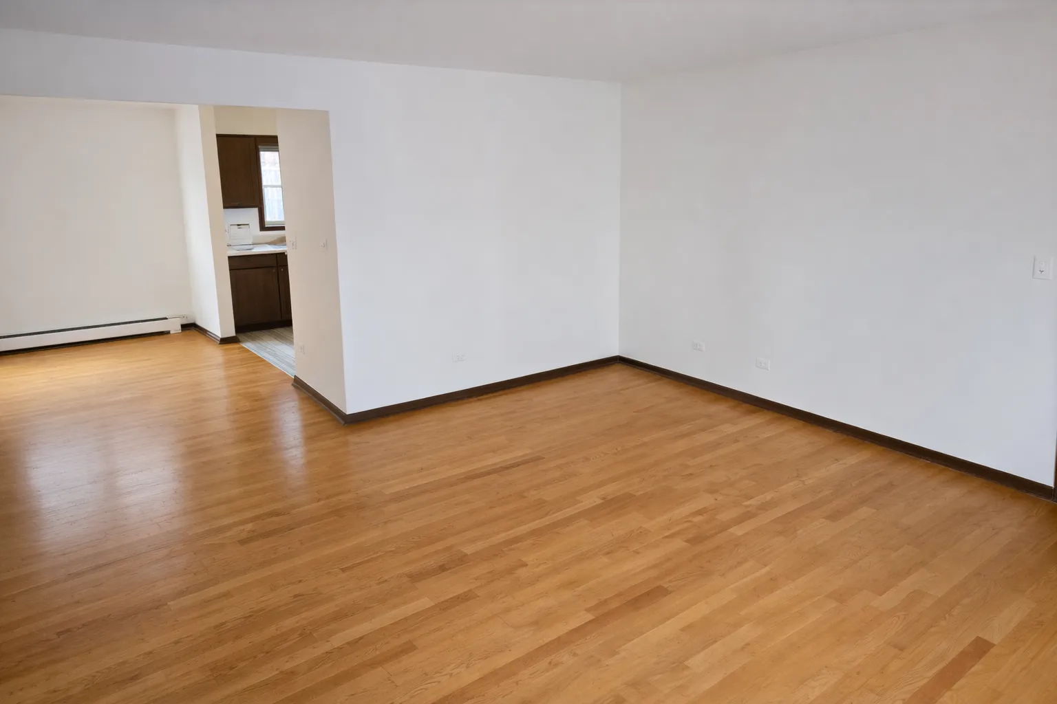 4526 N Seeley Ave, ,  60625, USA 60625-unit#2E-Chicago-IL