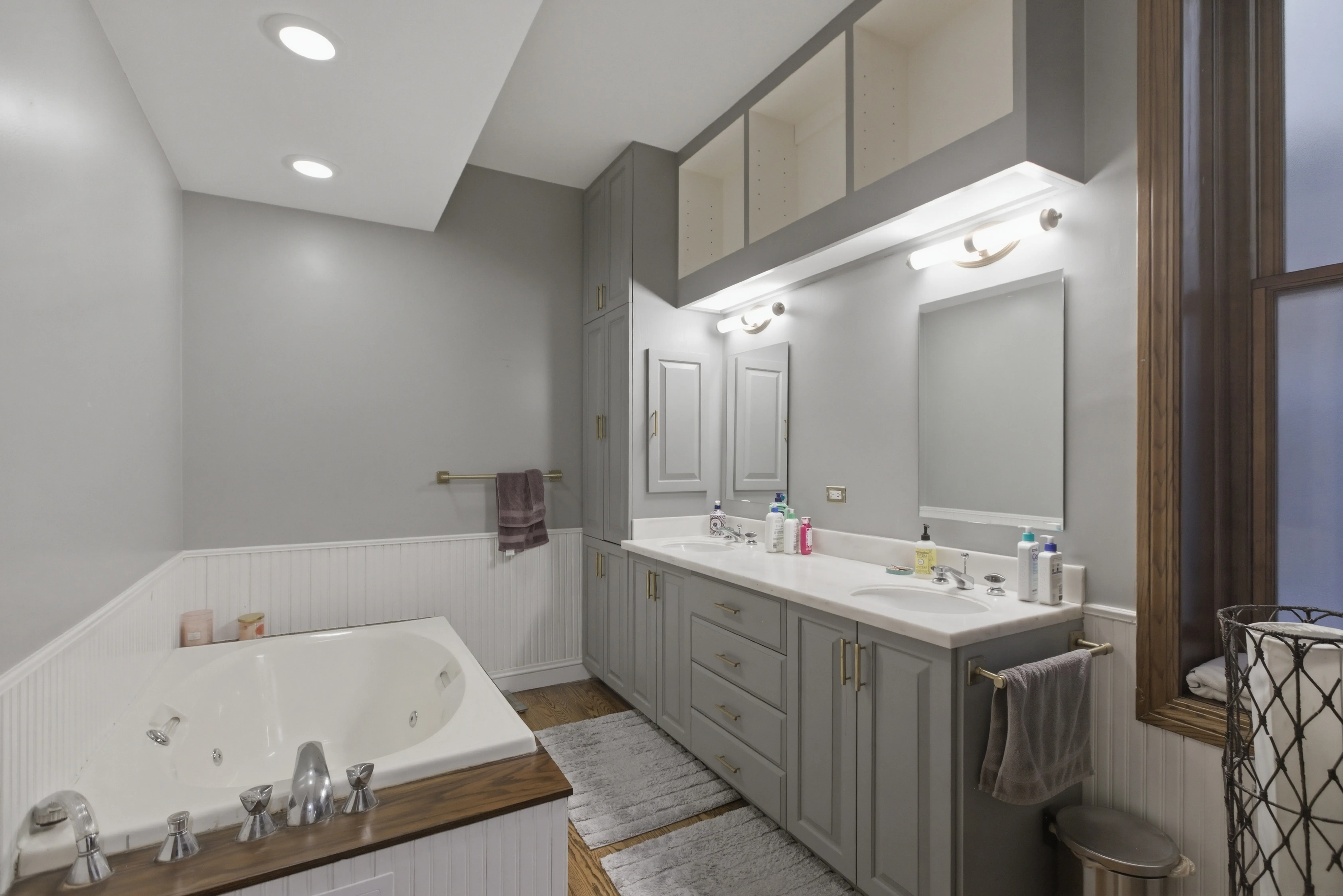 850 W Oakdale Ave, ,  60657, USA 60657-unit#3-Chicago-IL