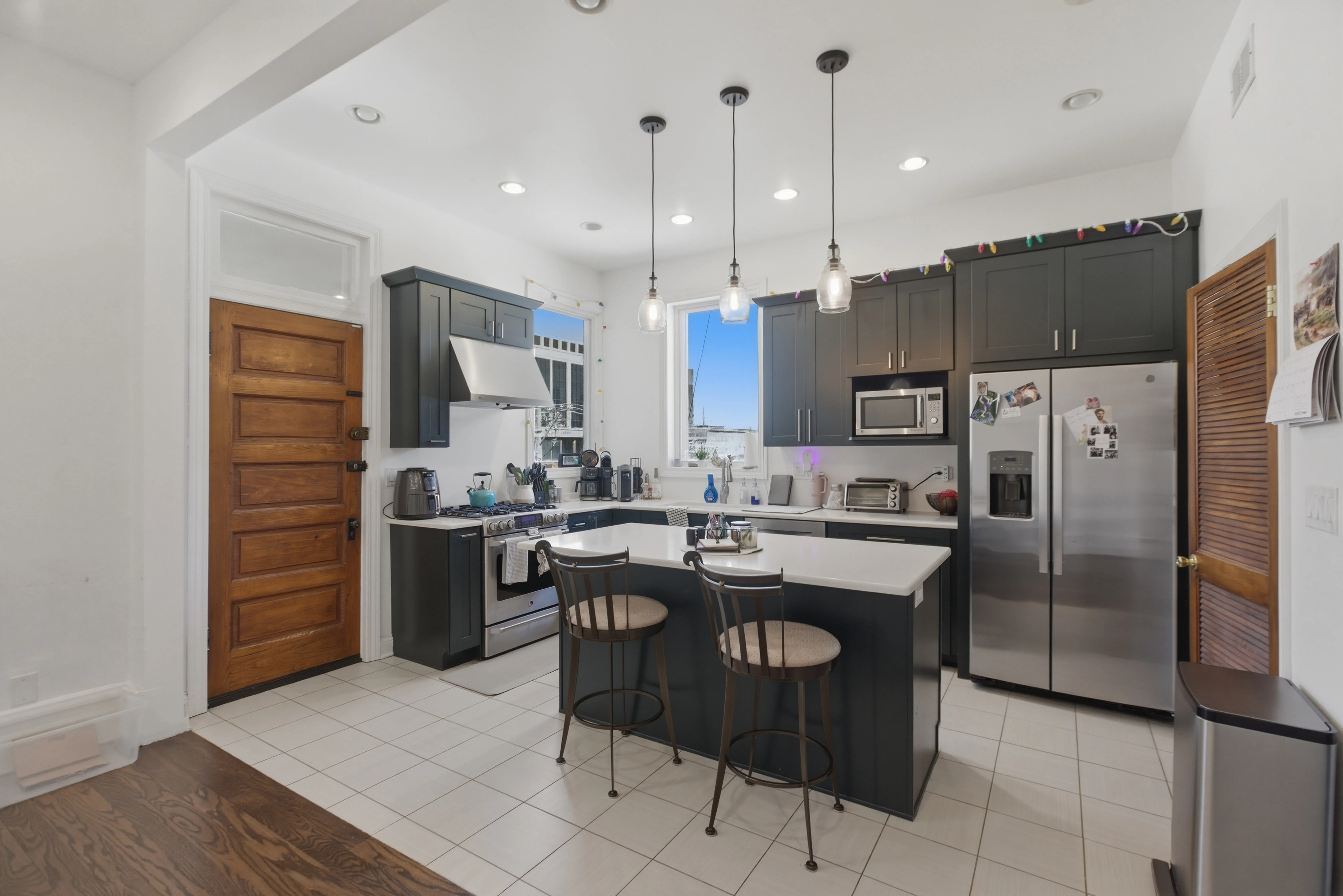 850 W Oakdale Ave, ,  60657, USA 60657-unit#3-Chicago-IL