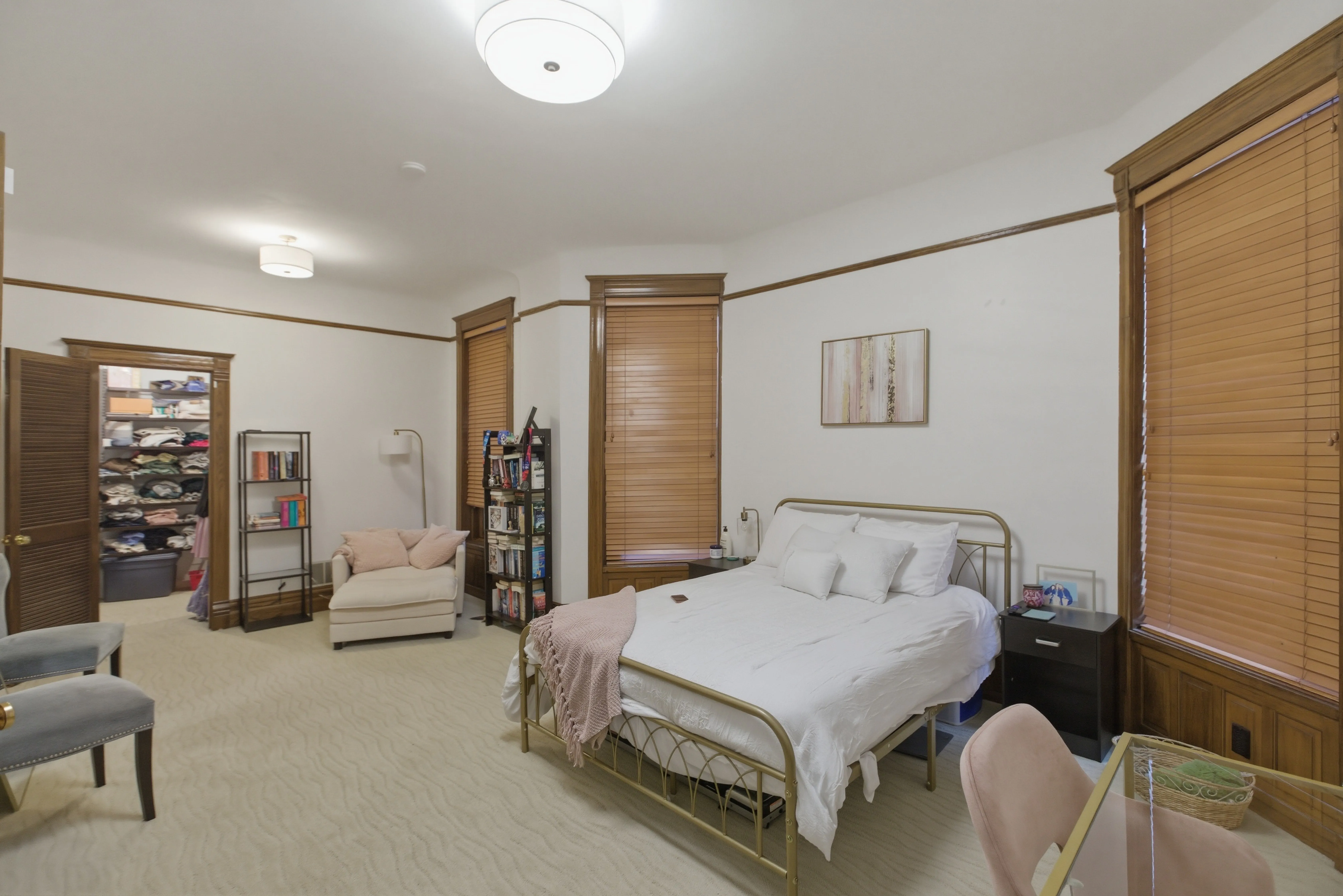 850 W Oakdale Ave, ,  60657, USA 60657-unit#3-Chicago-IL