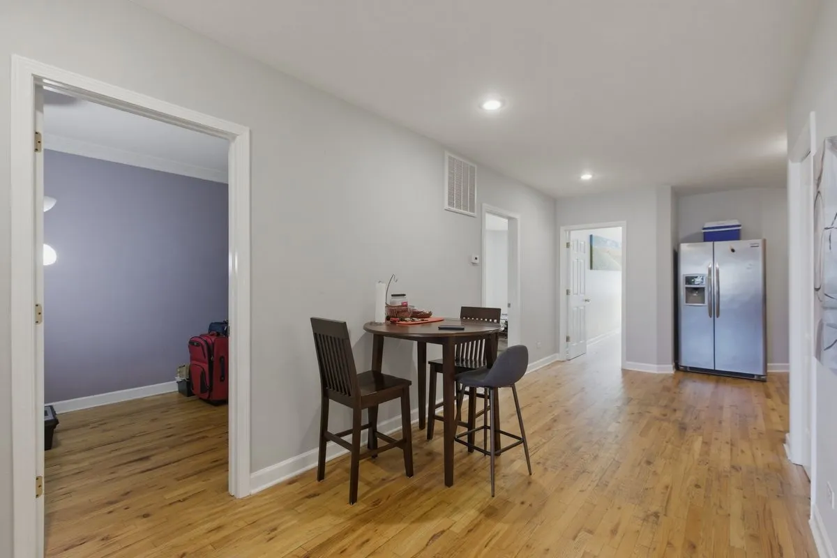 1050 N Milwaukee Ave, ,  60642, USA 60622-unit#2-Chicago-IL