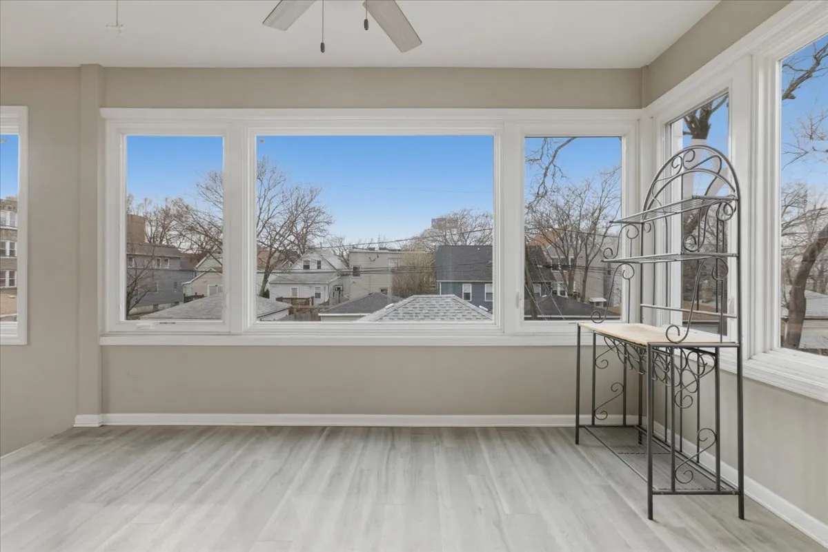 3018 N Whipple St, , 60618, USA 60618-unit#2-Chicago-IL
