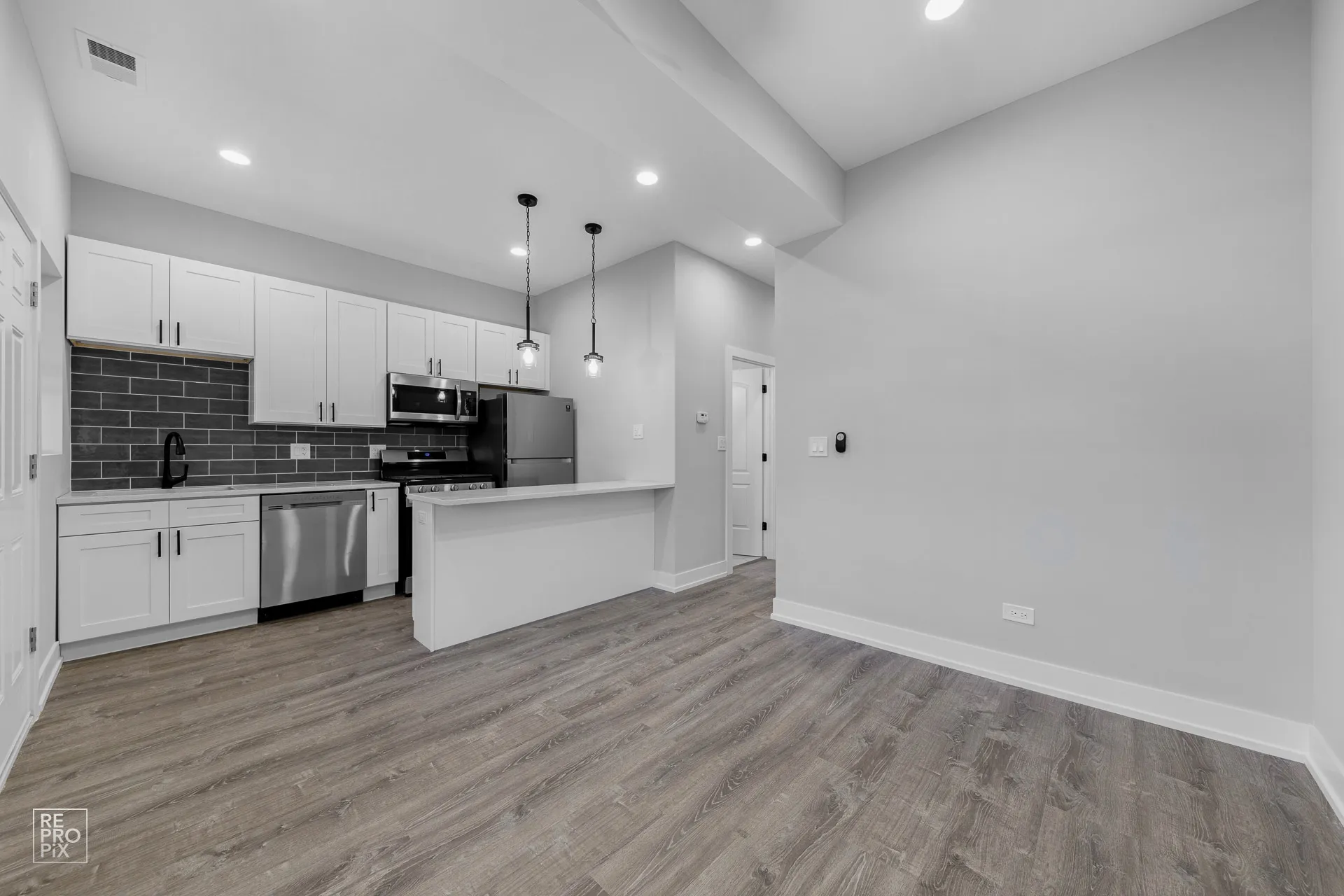 2317 W Taylor St, , 60612, USA 60612-unit#3R-Chicago-IL