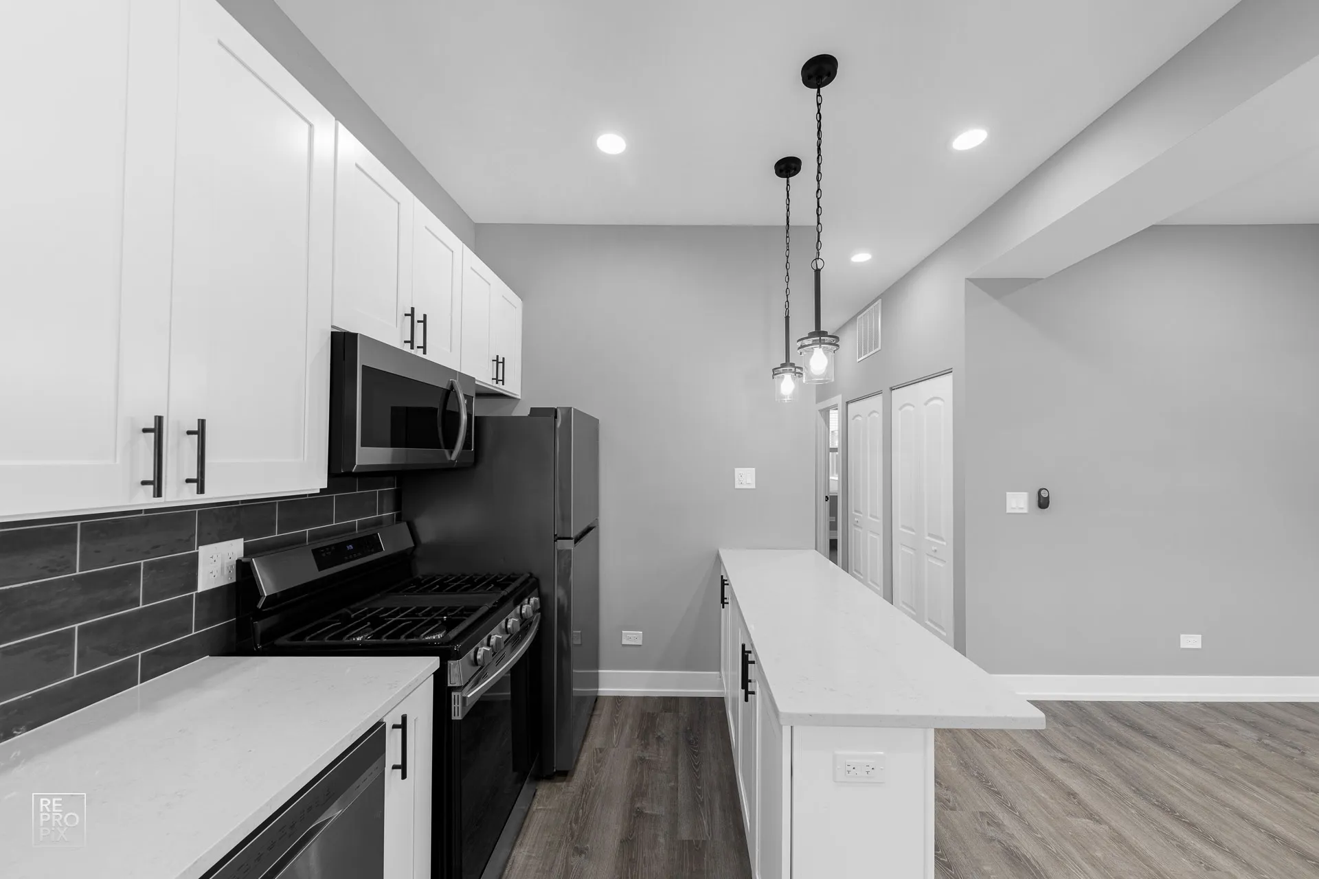 2317 W Taylor St, ,  60612, USA 60612-unit#3R-Chicago-IL