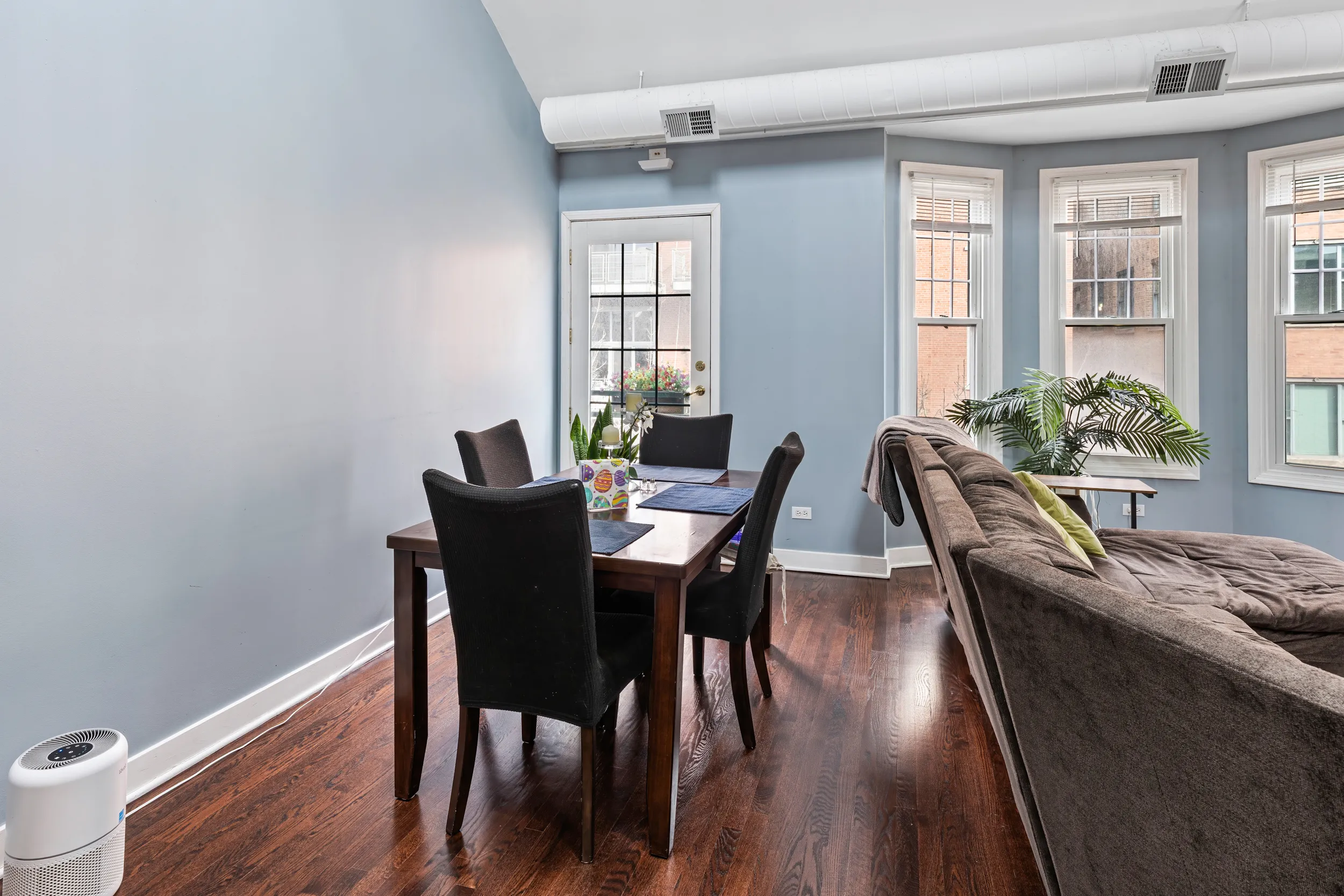 811 W Superior St, ,  60642, USA 60642-unit#4-Chicago-IL