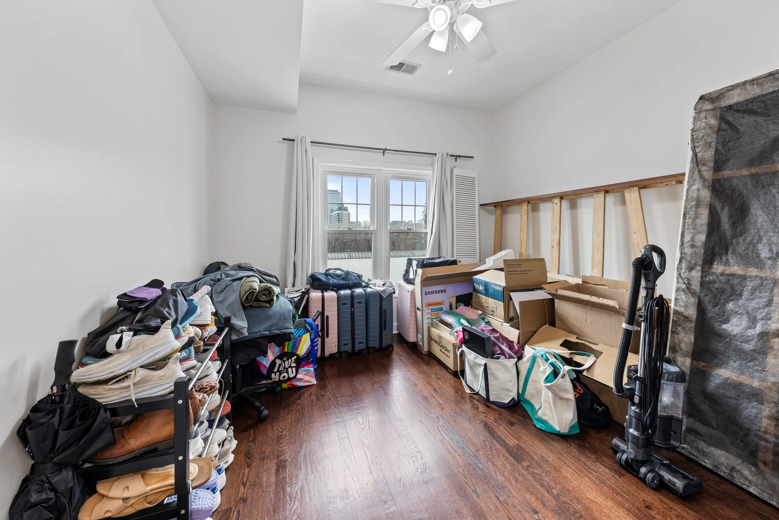 811 W Superior St, ,  60642, USA 60642-unit#4-Chicago-IL