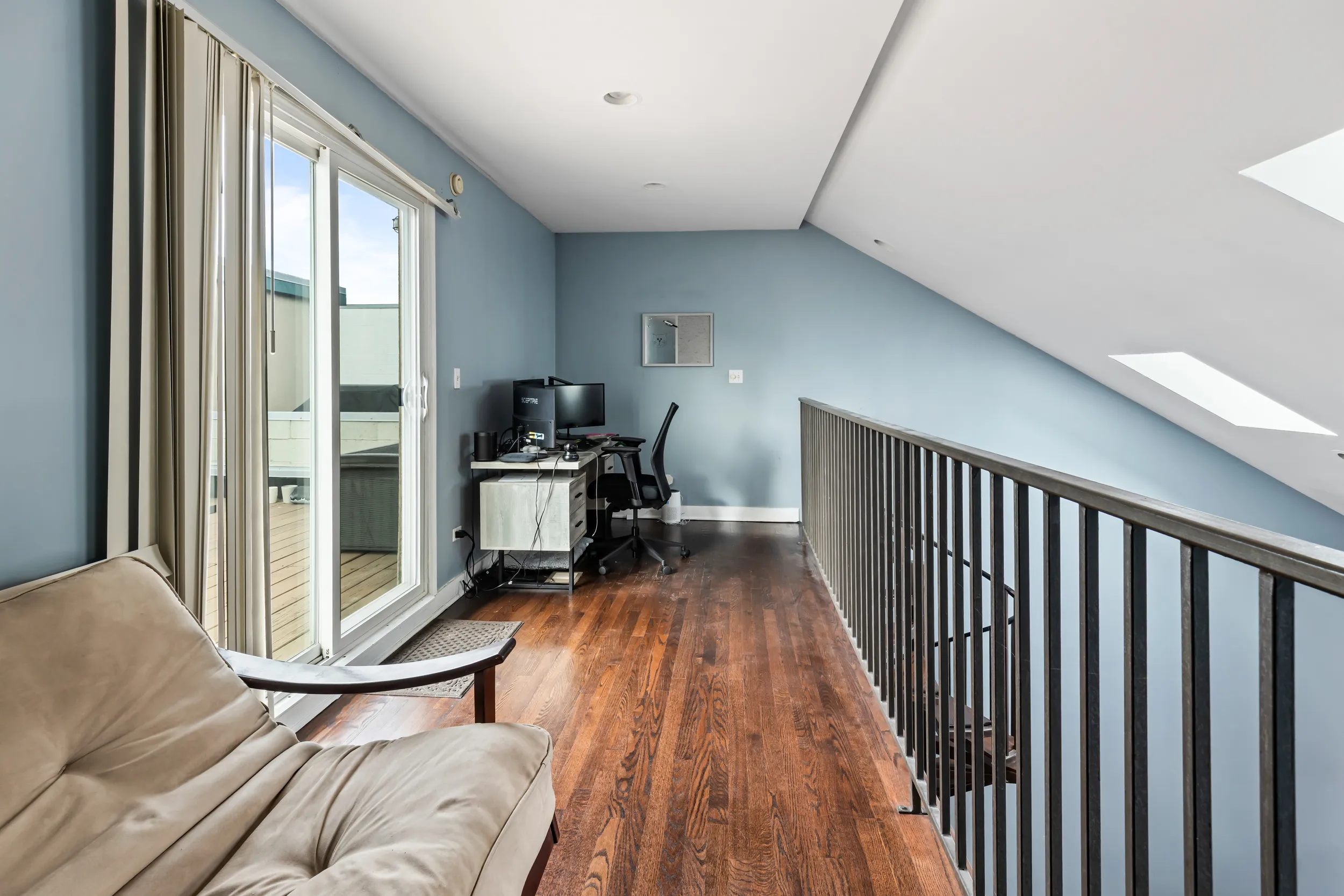 811 W Superior St, ,  60642, USA 60642-unit#4-Chicago-IL