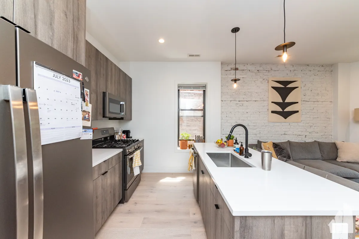 1336 W Bryn Mawr Ave, ,  60660, USA 60660-unit#3F-Chicago-IL