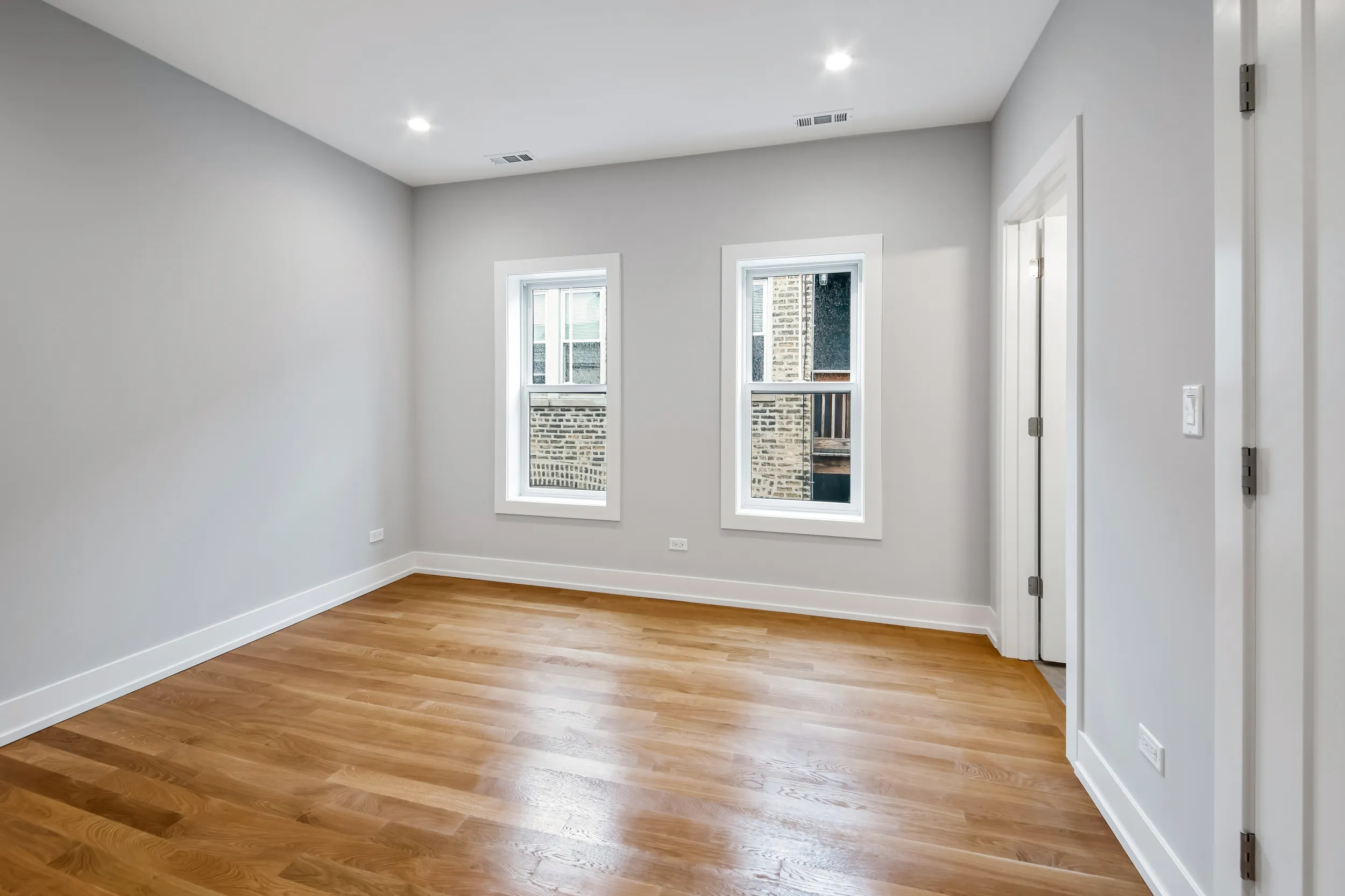 4624 N Ashland Ave, ,  60640, USA 60640-unit#1S-Chicago-IL