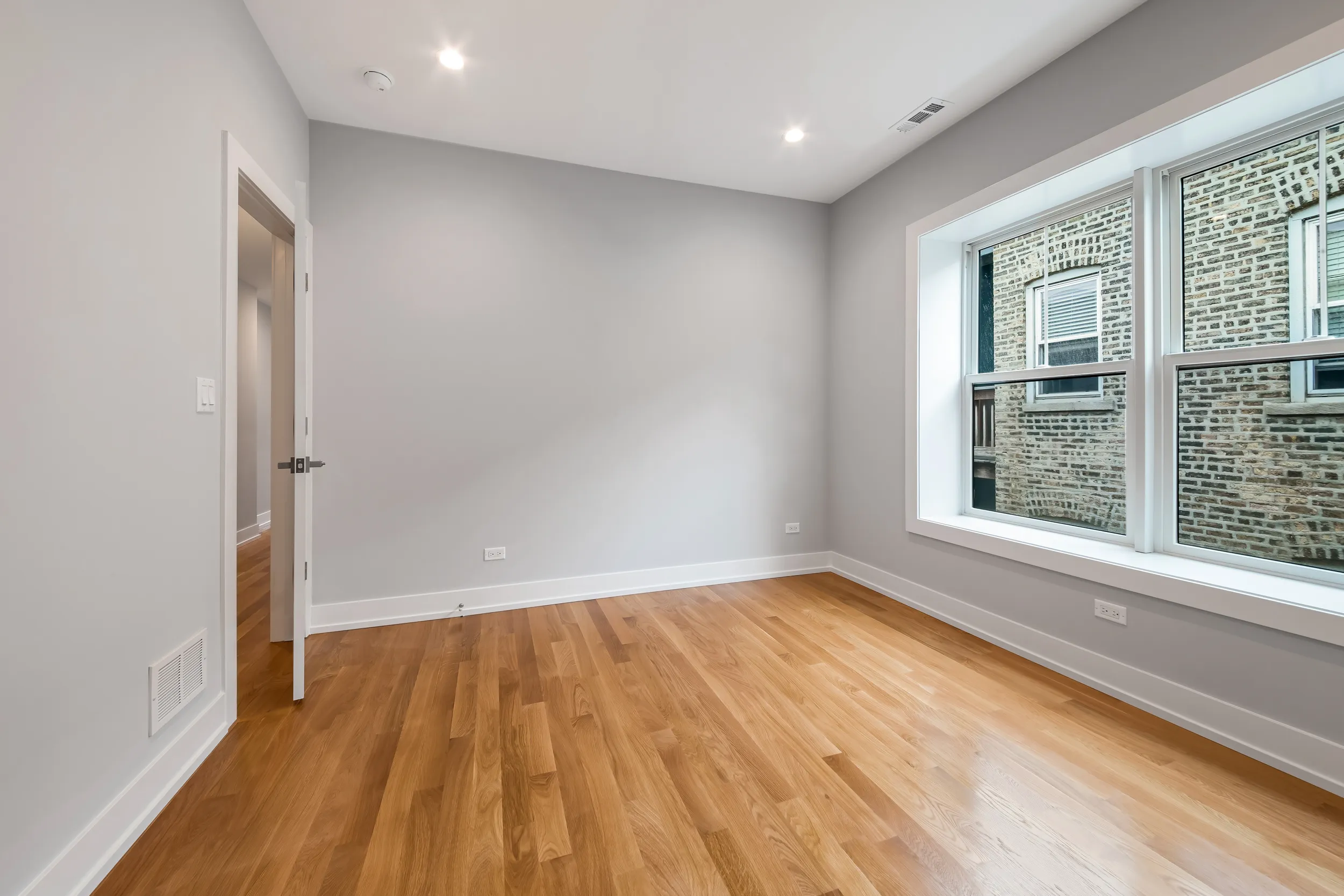 4624 N Ashland Ave, ,  60640, USA 60640-unit#1S-Chicago-IL