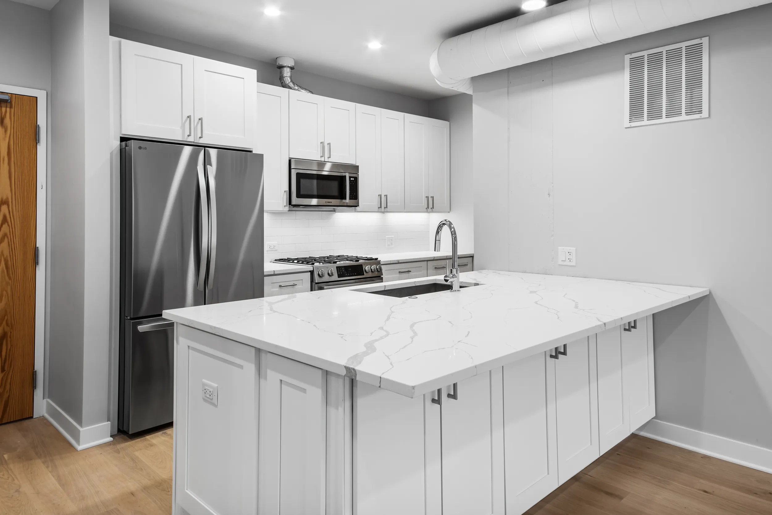 4637 N Ashland Ave, ,  60640, USA 60640-unit#302-Chicago-IL