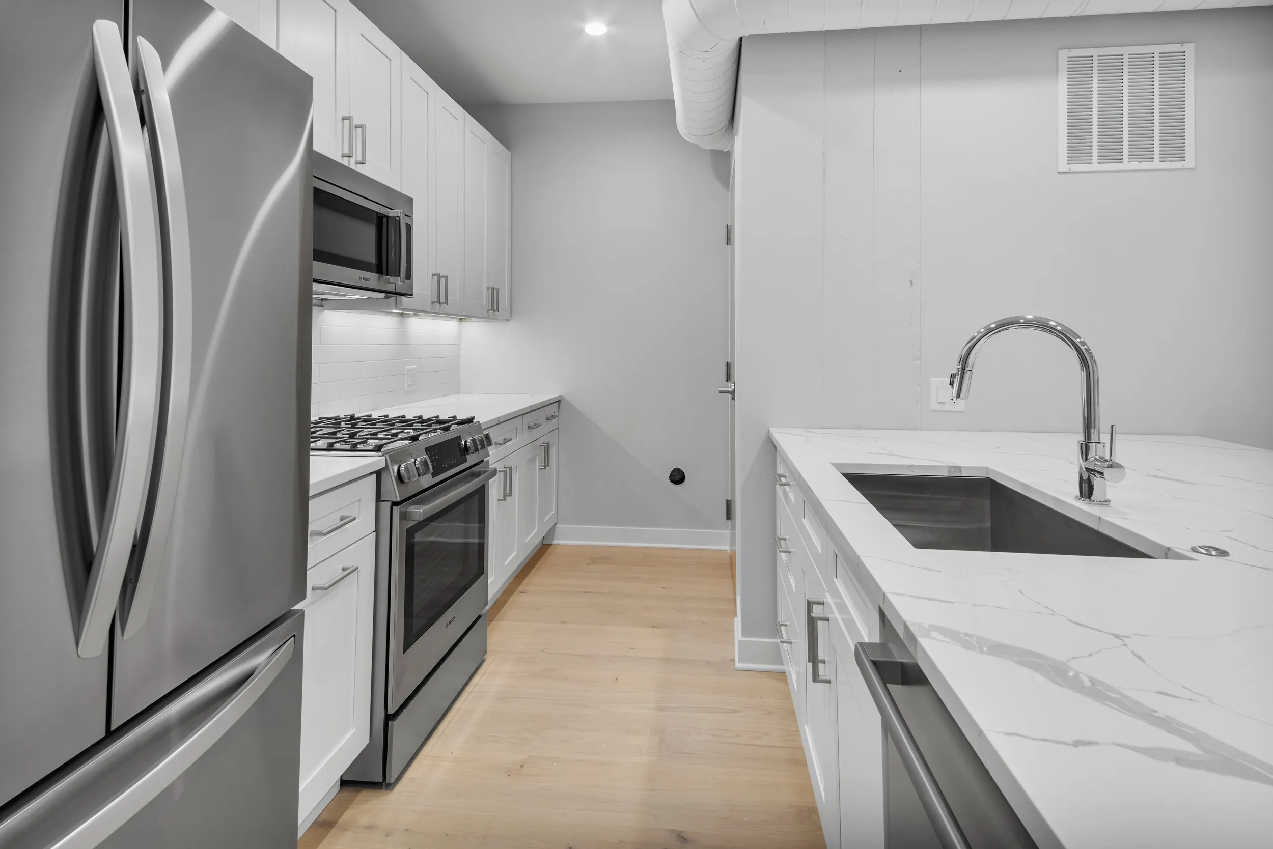 4637 N Ashland Ave, ,  60640, USA 60640-unit#302-Chicago-IL