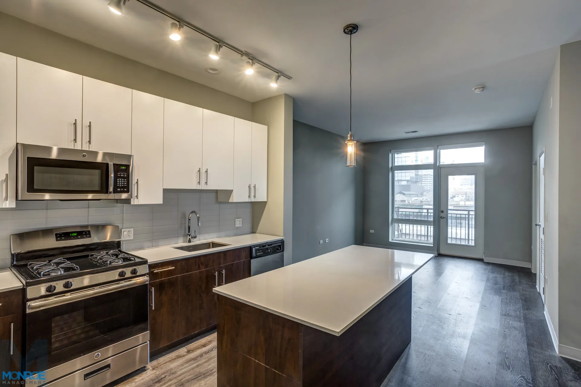 851 W Grand Ave, ,  60642, USA 60642-unit#404-Chicago-IL