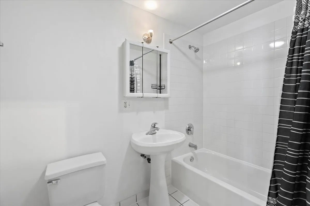 1822 S Bishop St, ,  60608, USA 60608-unit#208-Chicago-IL