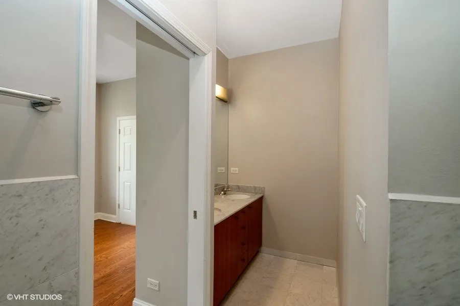 1458 N Artesian Ave, ,  60622, USA 60622-unit#E-Chicago-IL