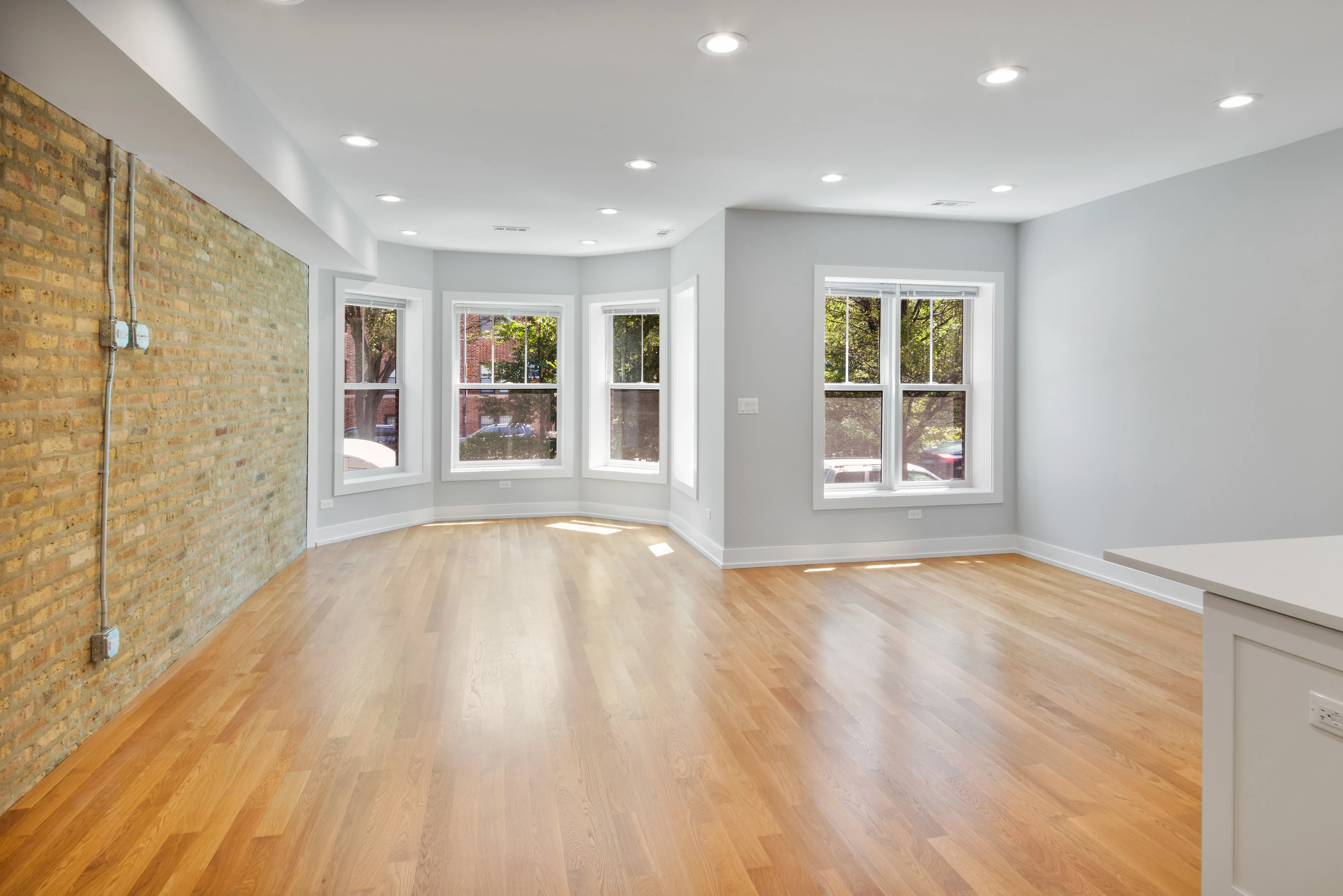 4624 N Ashland Ave, ,  60640, USA 60640-unit#1S-Chicago-IL