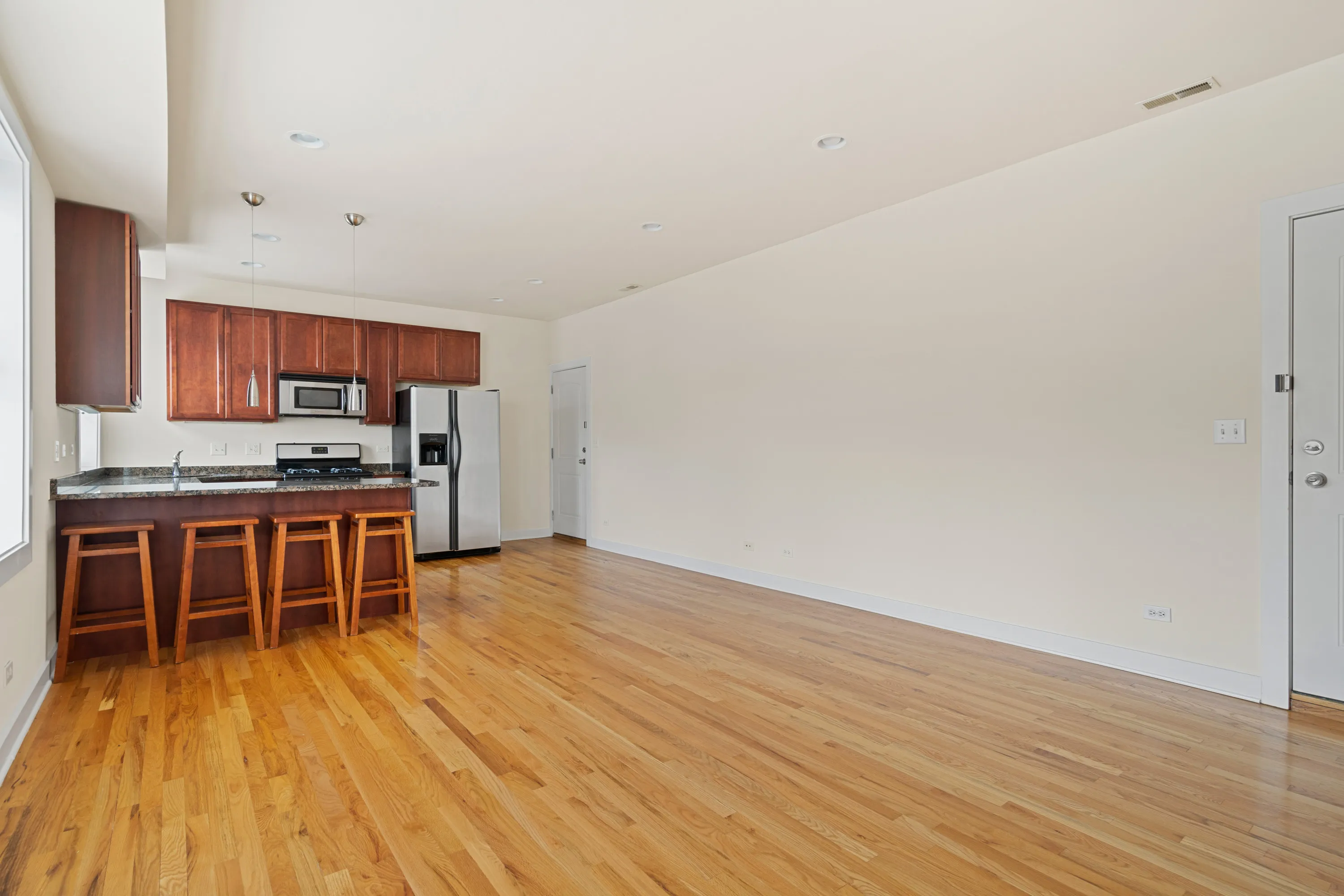 1432 N Maplewood Ave, ,  60622, USA 60622-unit#304-Chicago-IL